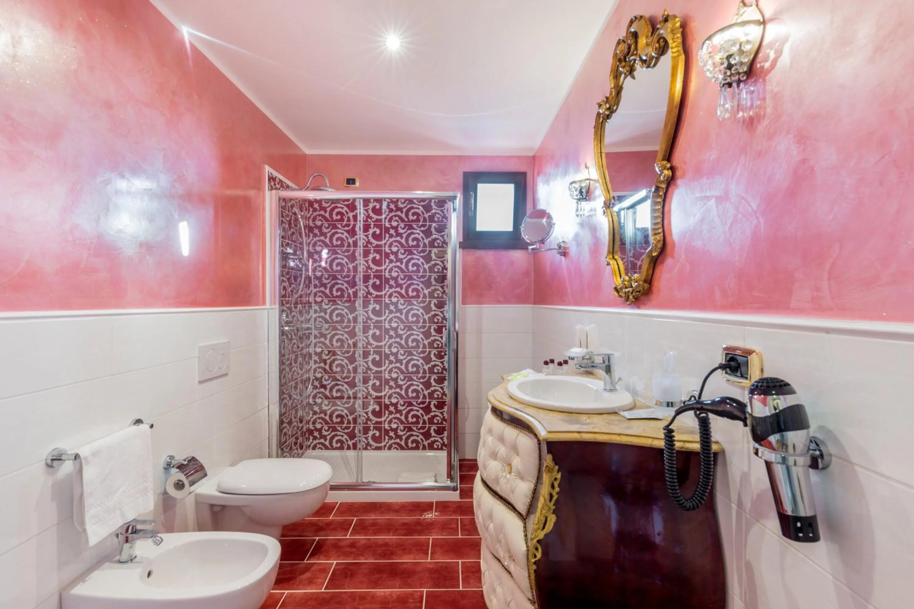 Bathroom in Hotel Sa Cheya Relais & Spa