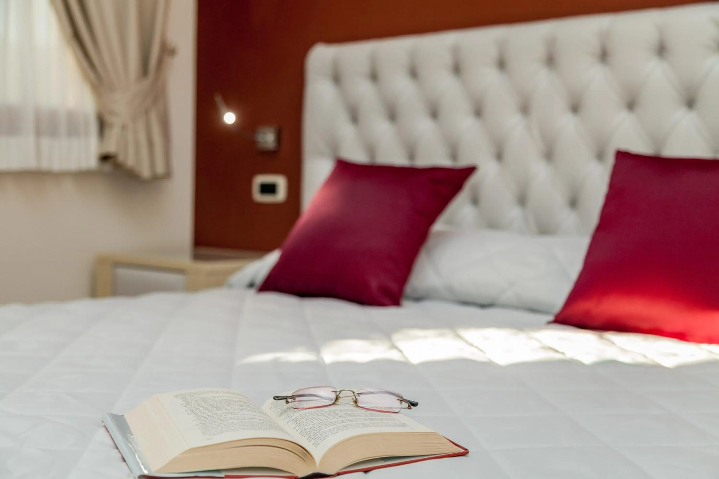 Bed in Hotel Sa Cheya Relais & Spa