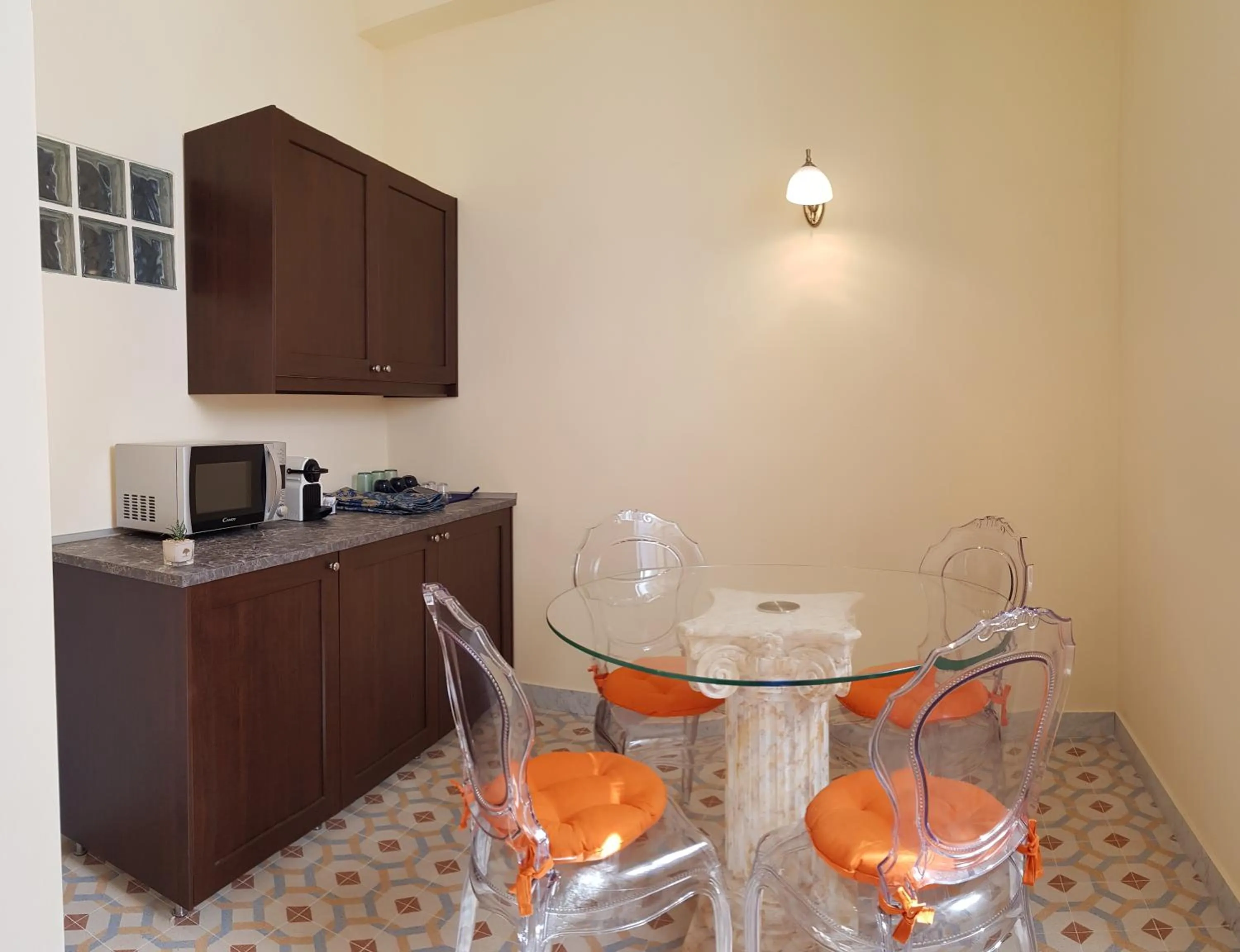 Coffee/tea facilities in Residence San Mattia