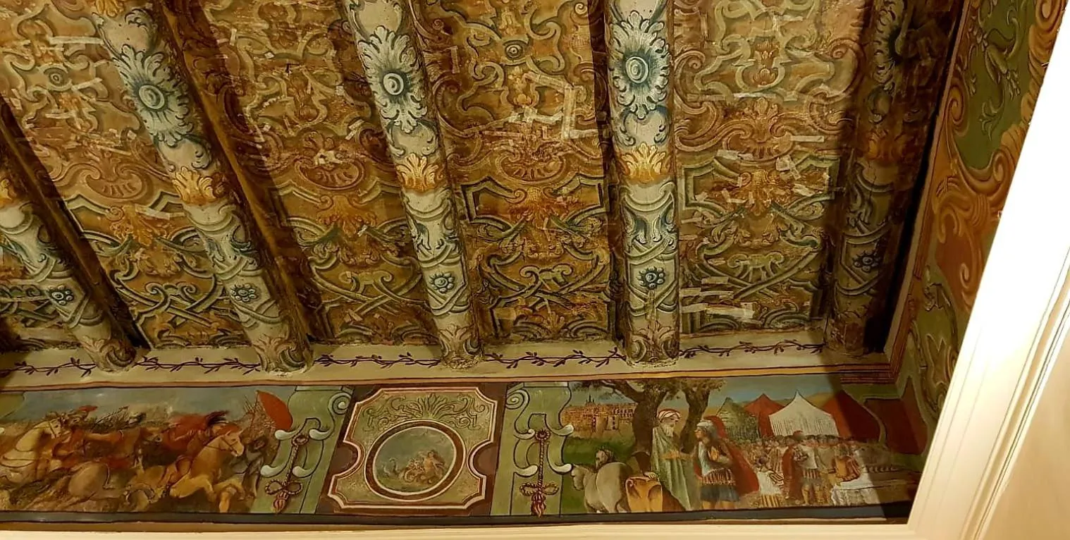 Decorative detail in Residence San Mattia