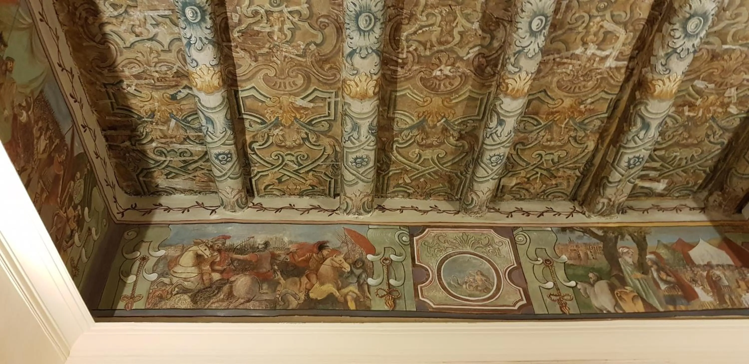 Decorative detail in Residence San Mattia