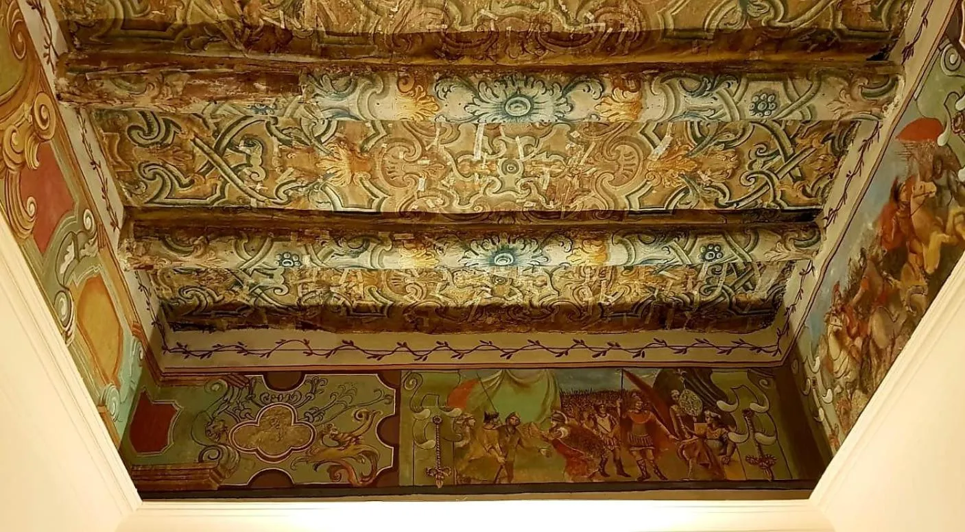 Decorative detail in Residence San Mattia