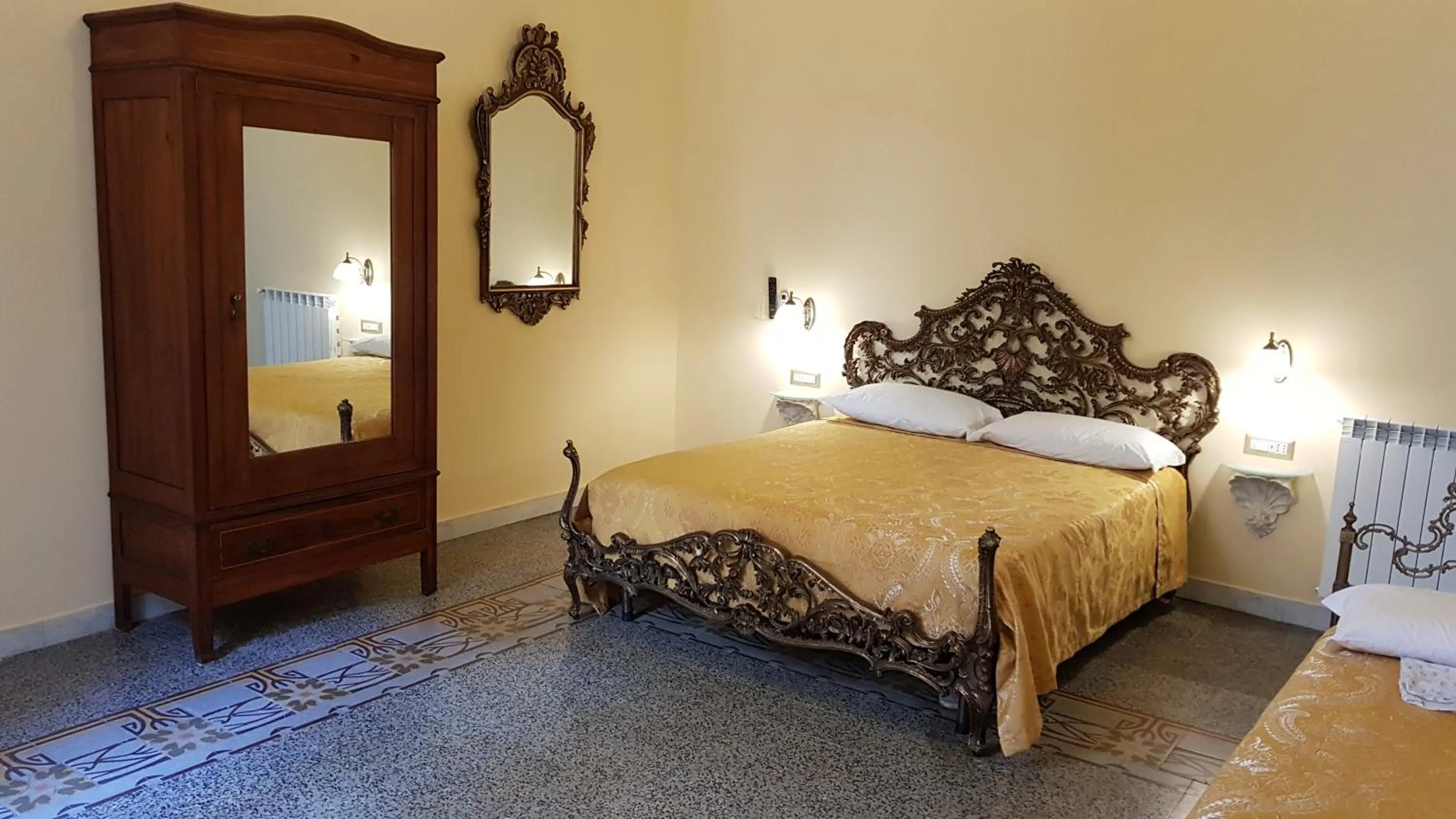 Photo of the whole room, Bed in Residence San Mattia