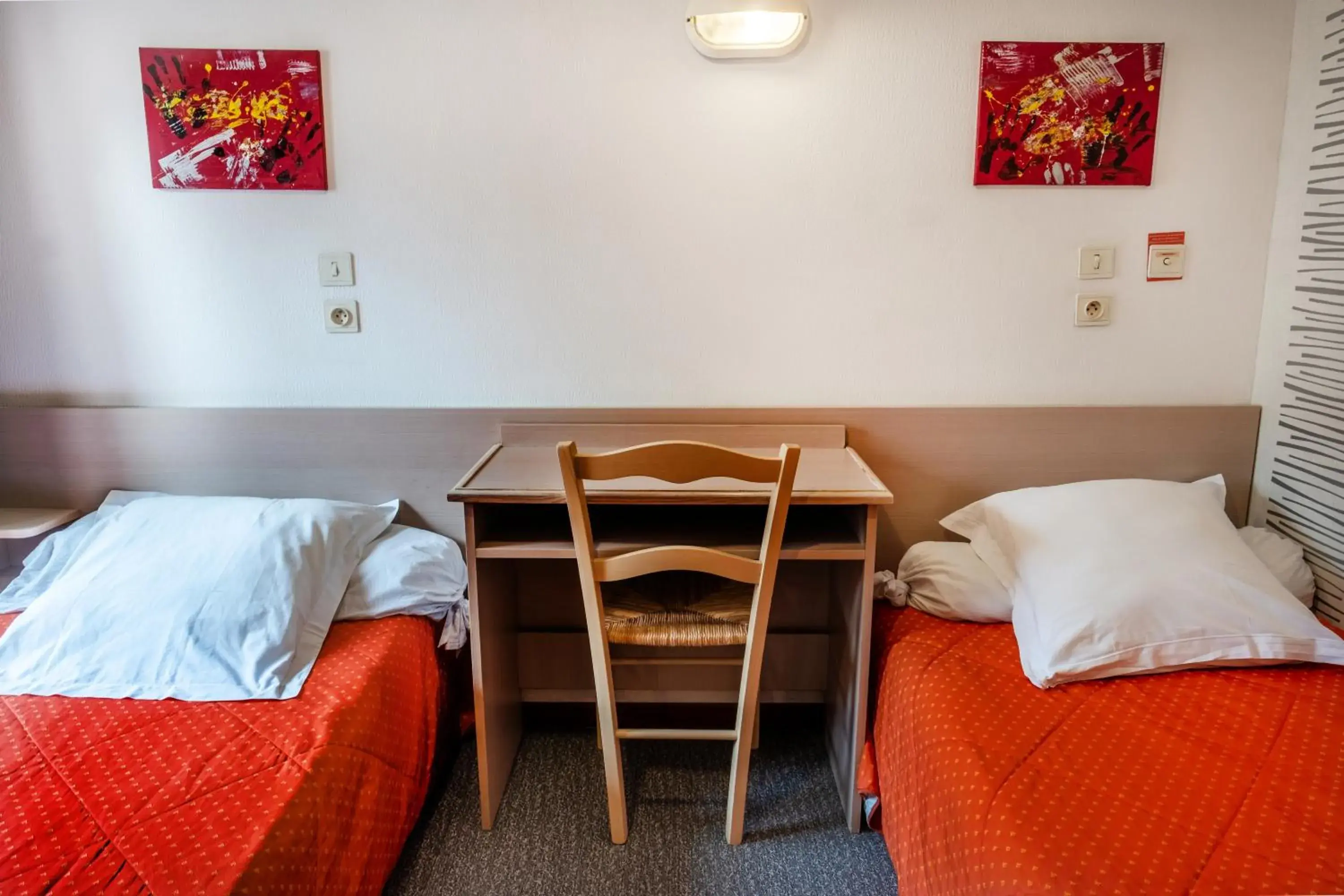 Standard Twin Room in Résidence des Touristes Standard Twin Room in Résidence des Touristes