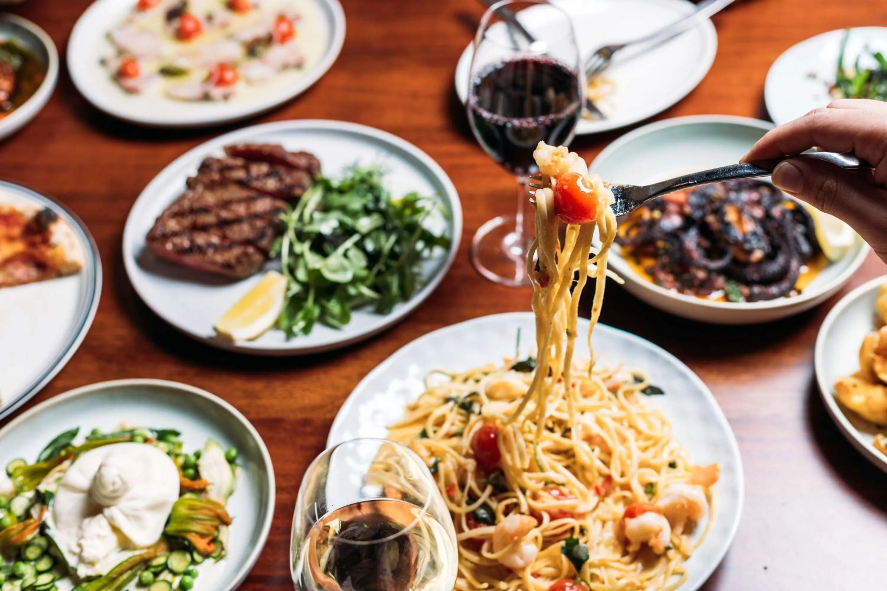 Food and drinks in Hotel TOTTO Wollongong