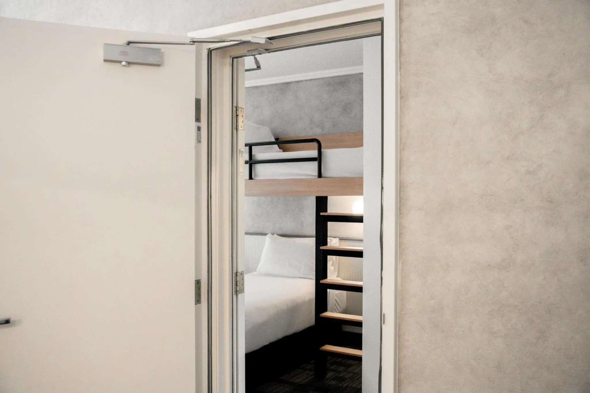 Bedroom, Bed in Hotel TOTTO Wollongong