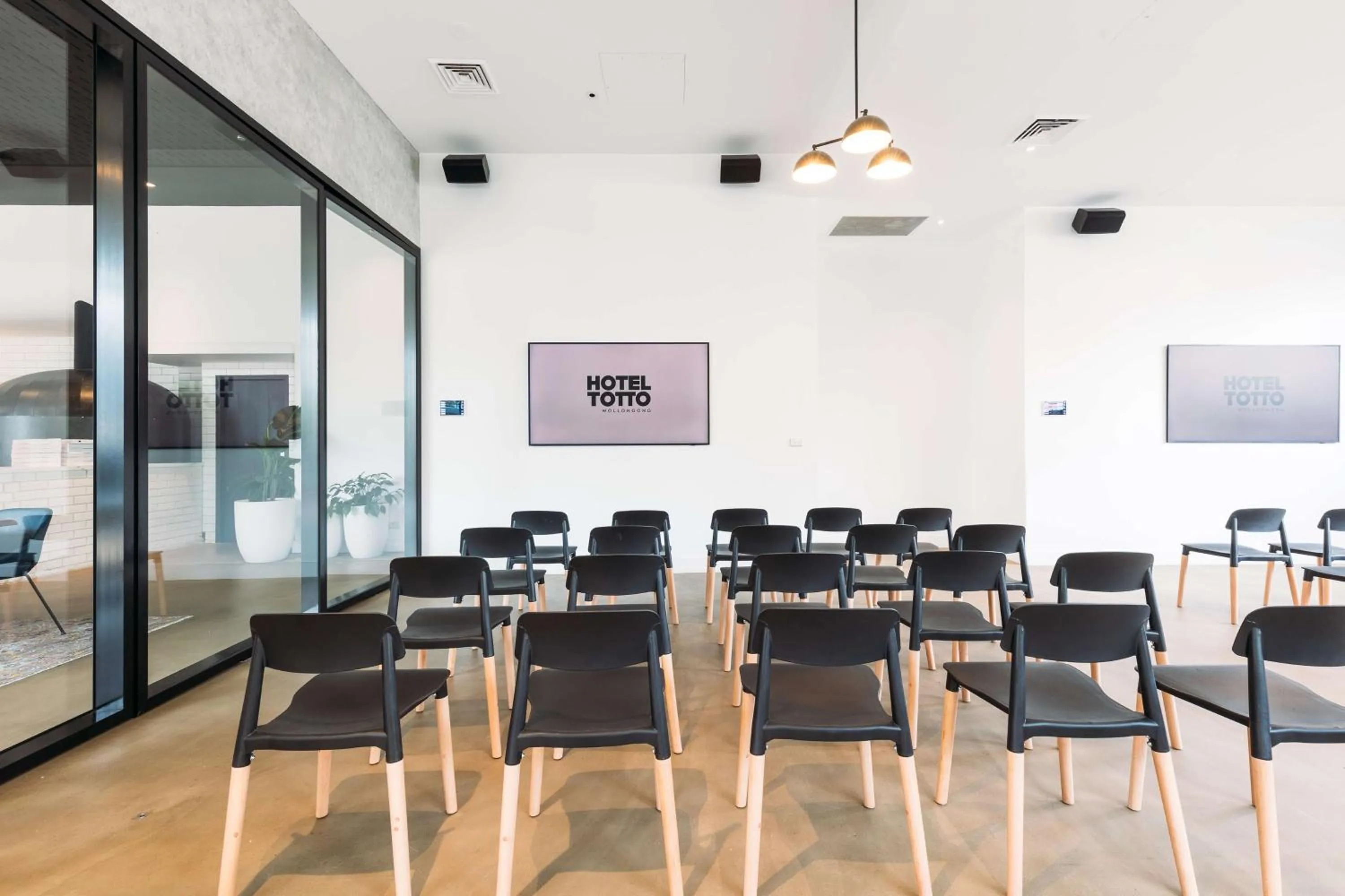 Meeting/conference room in Hotel TOTTO Wollongong