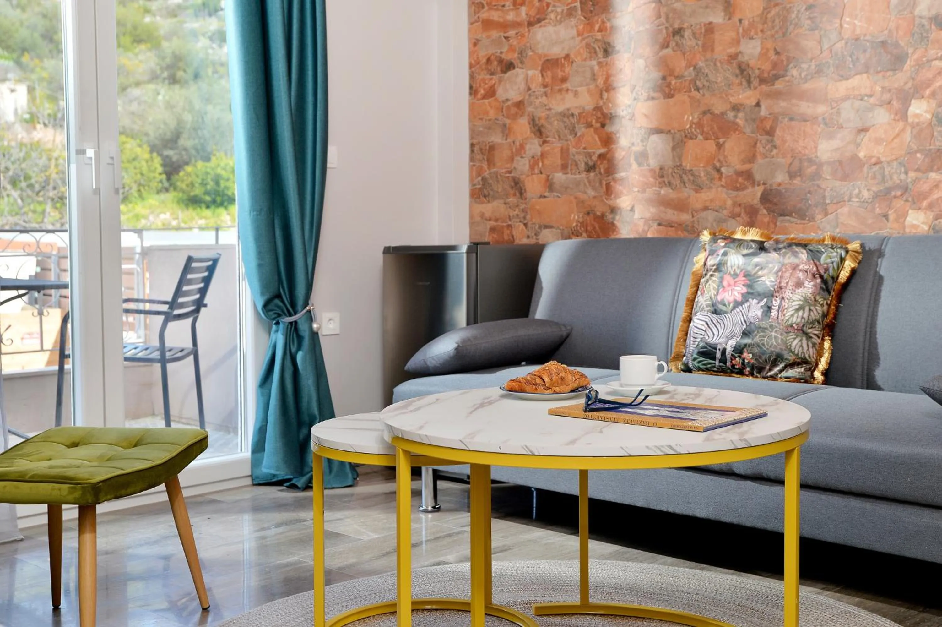 Balcony/Terrace in ID Holiday Living