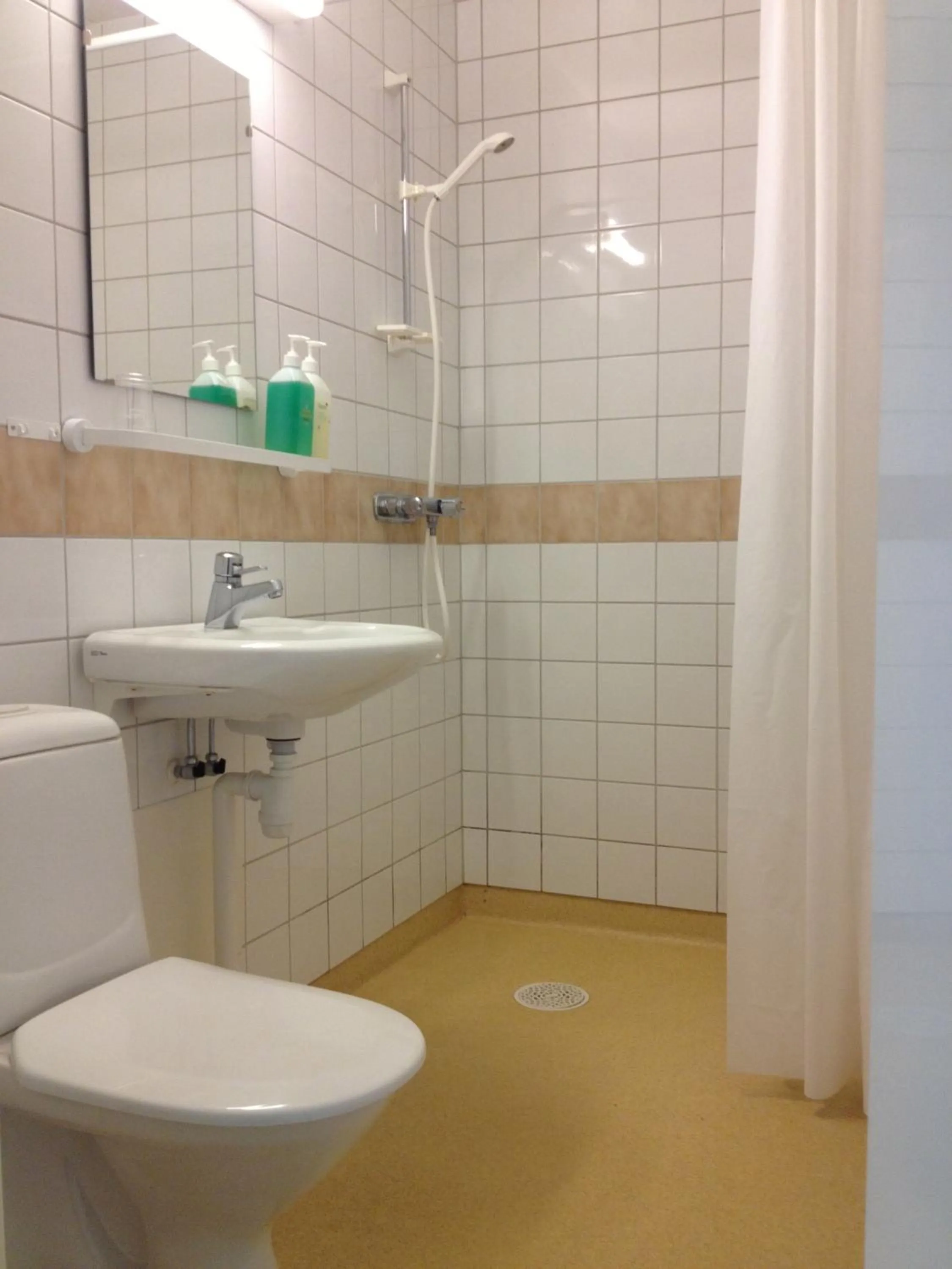 Bathroom in Källviken Semesterby