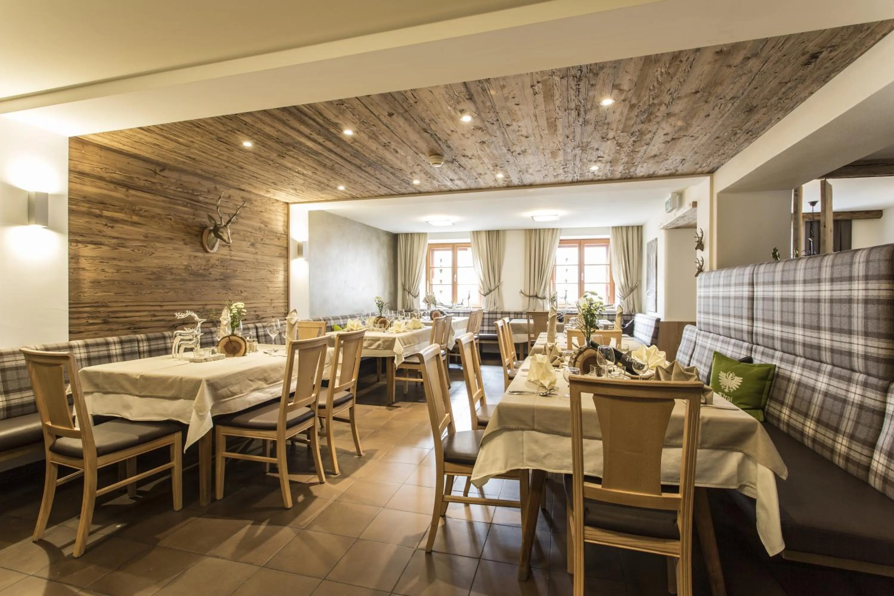 Restaurant/places to eat in Posthotel Pfunds