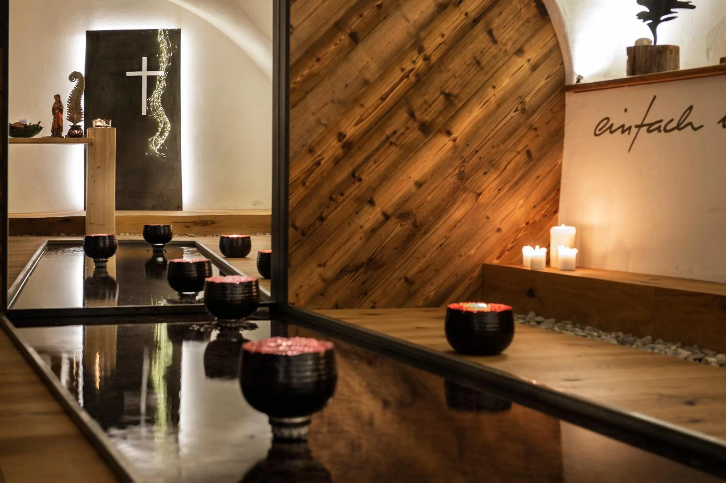 Place of worship in Posthotel Pfunds