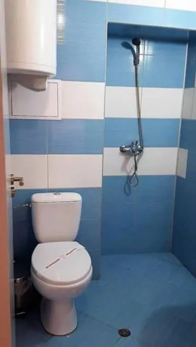 Rose Garden Omax Apartments