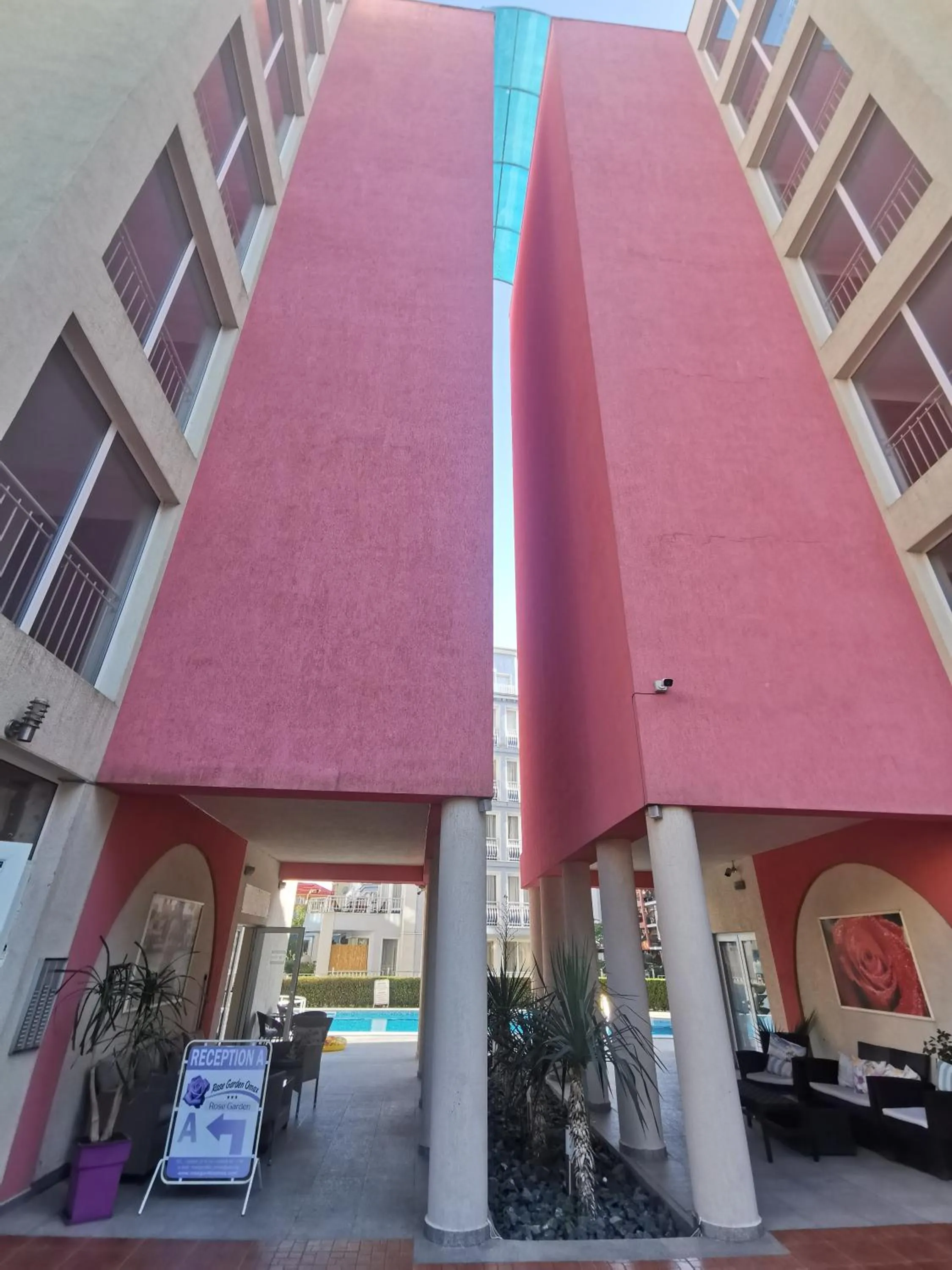 Rose Garden Omax Apartments