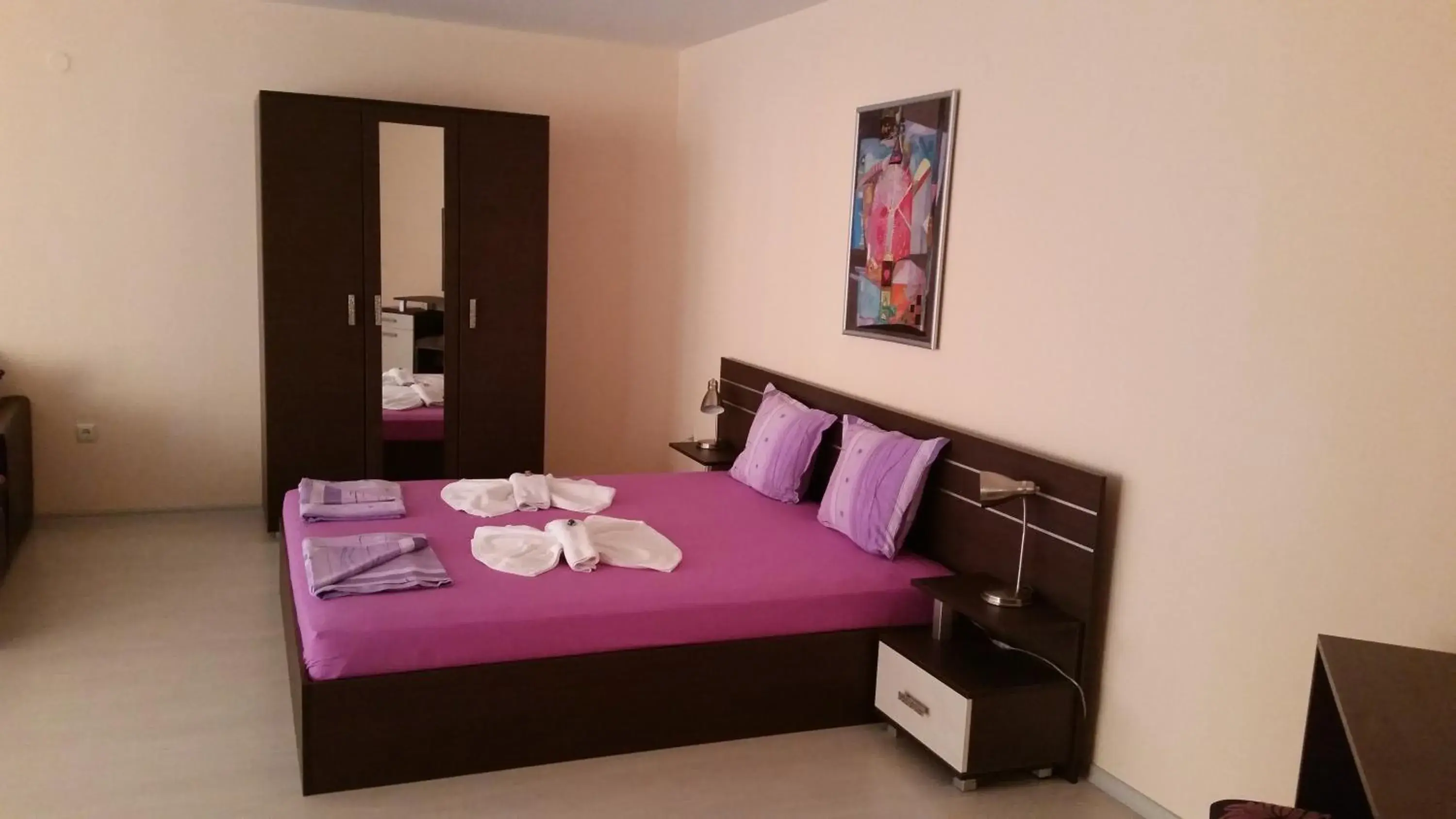 Premier Studio in Rose Garden Omax Apartments Premier Studio in Rose Garden Omax Apartments