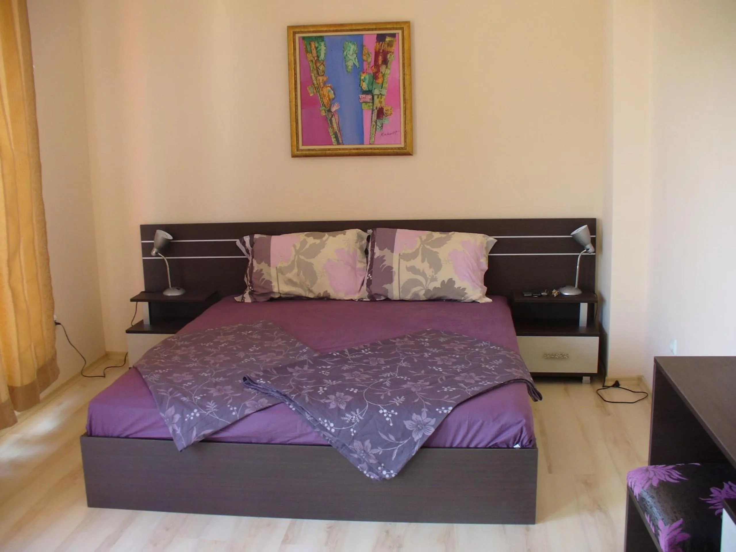 Bedroom, Bed in Rose Garden Omax Apartments