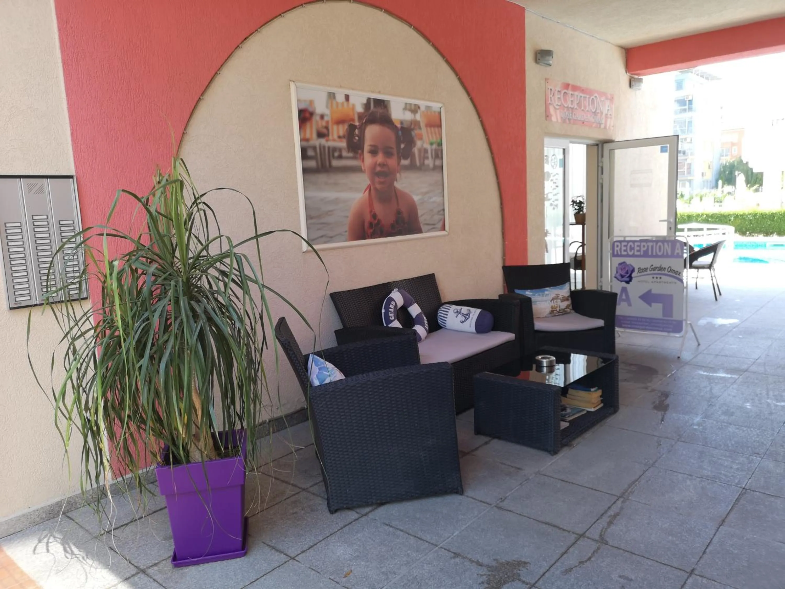 Rose Garden Omax Apartments