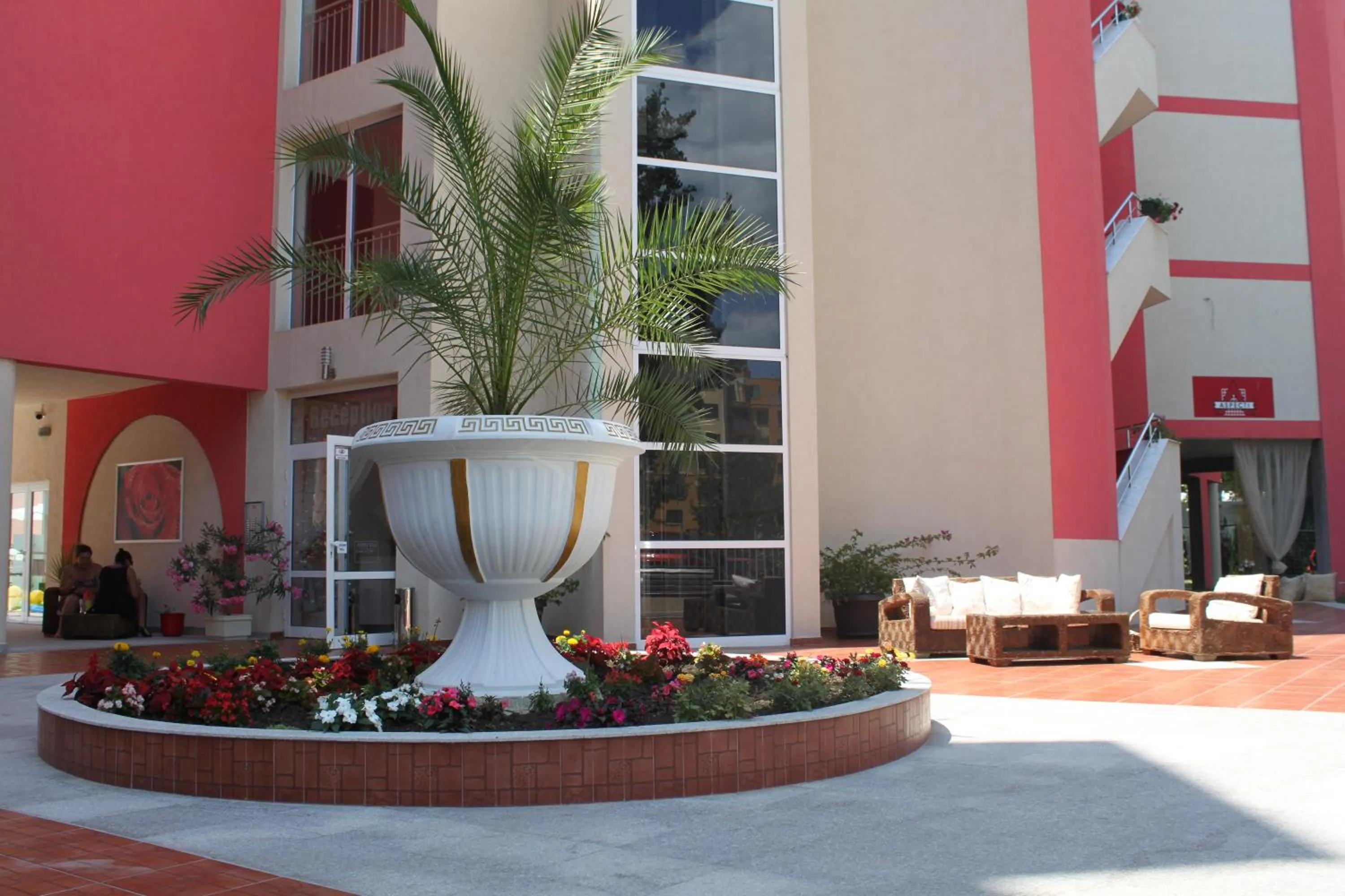 Facade/entrance in Rose Garden Omax Apartments