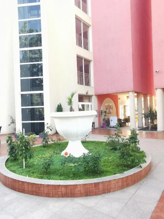 Rose Garden Omax Apartments