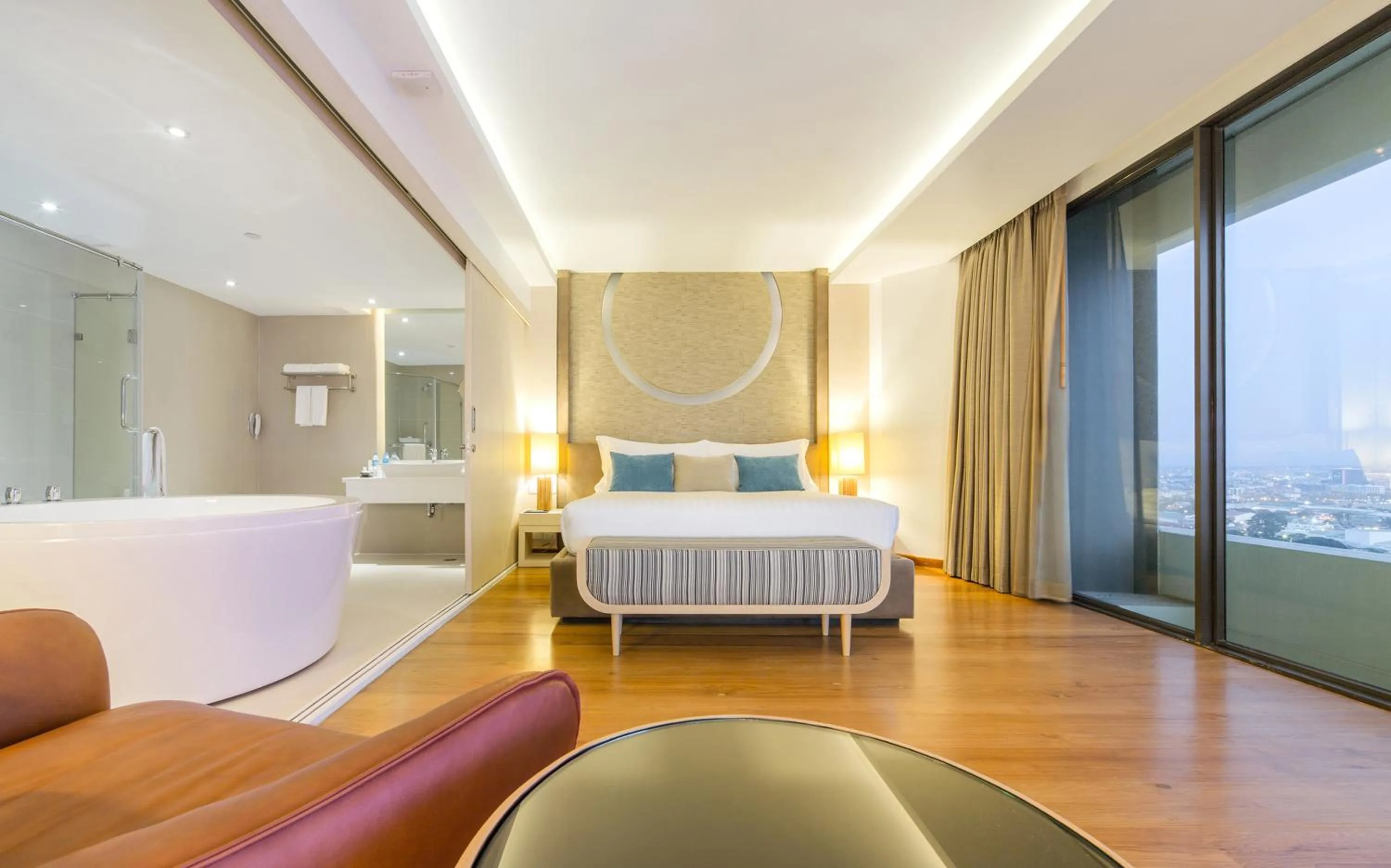 Photo of the whole room, Bed in Cape Dara Resort