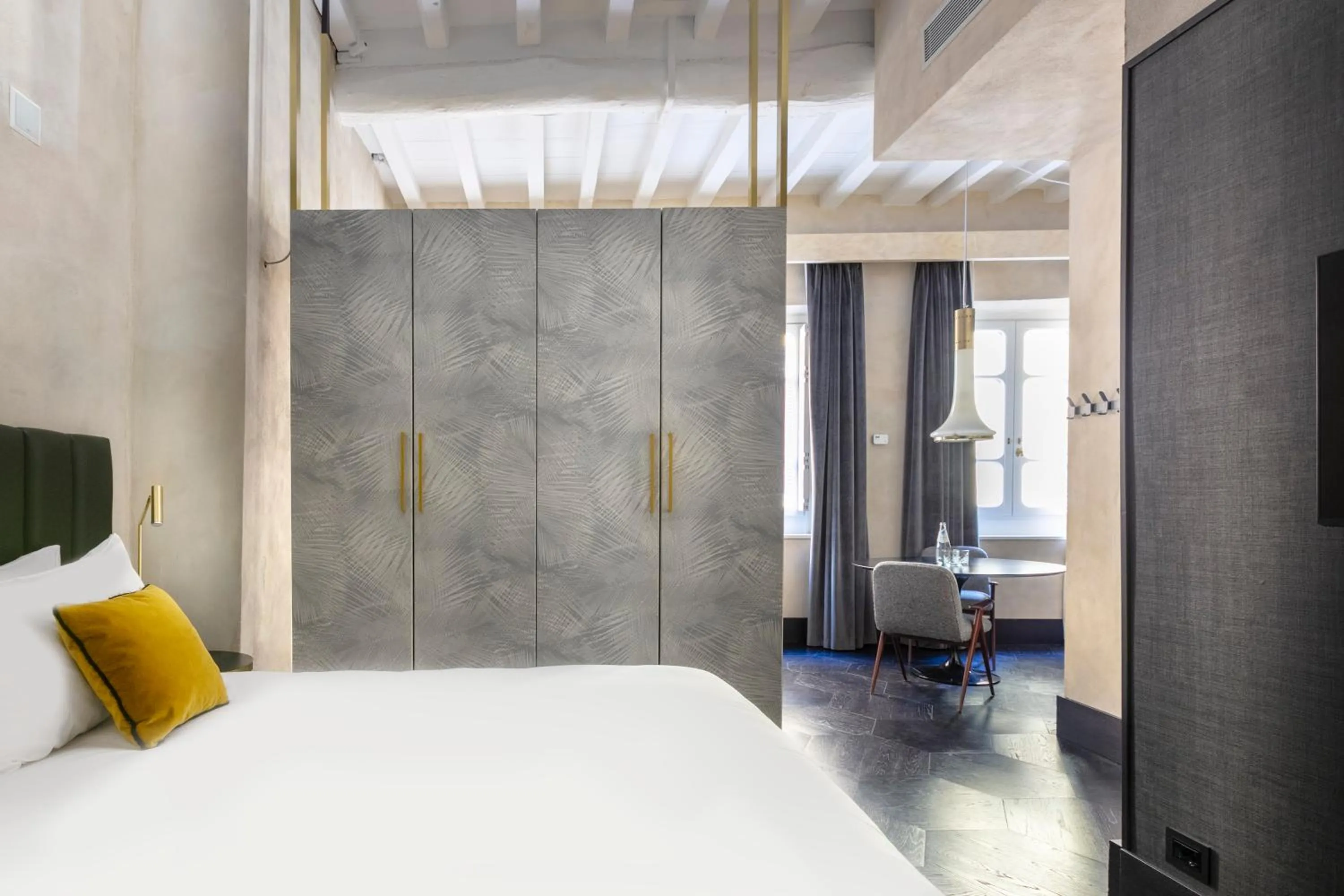 Bed in Numa Florence Palazzo Moro