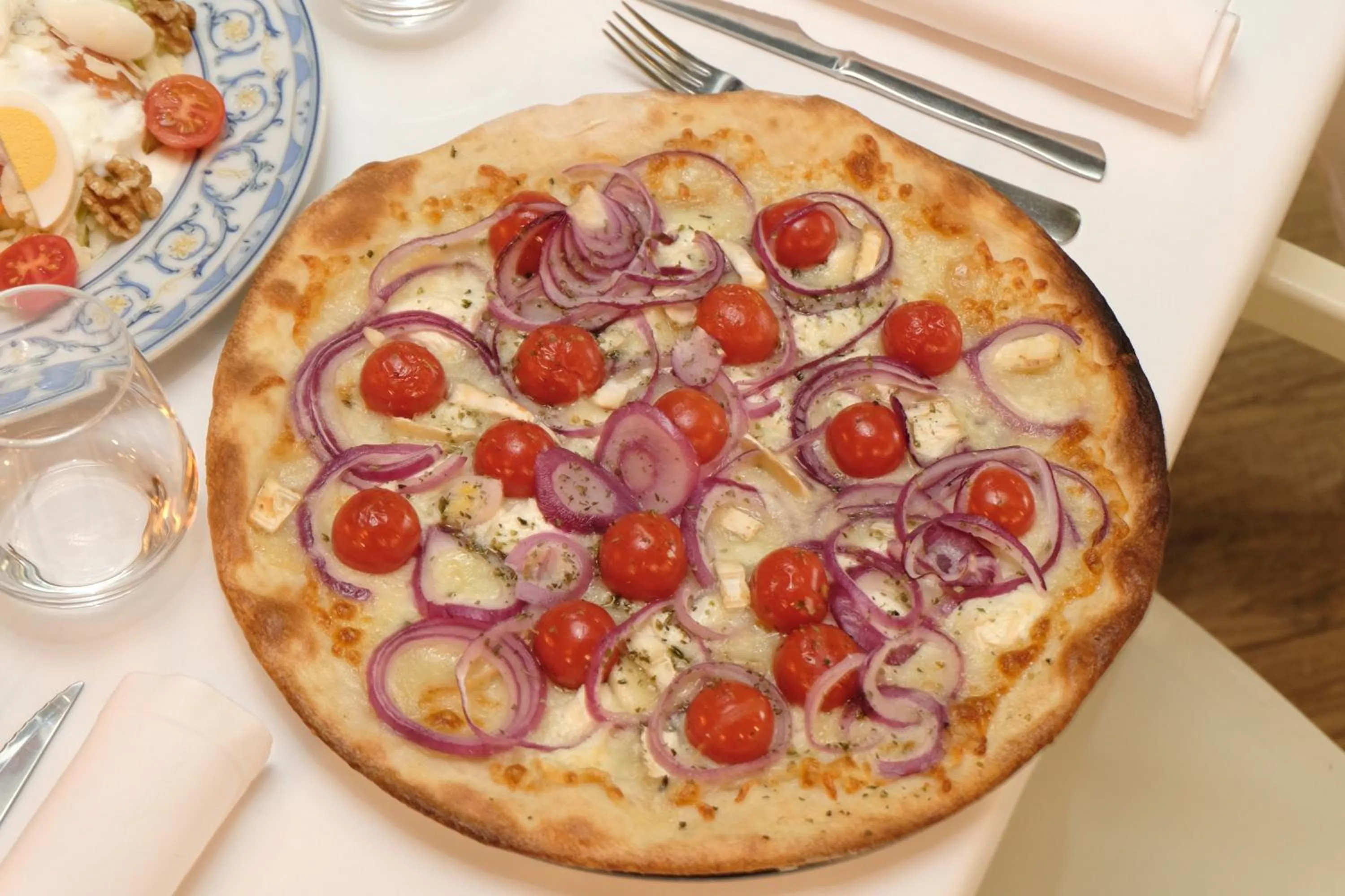 Food and drinks in Hotel Belcaire