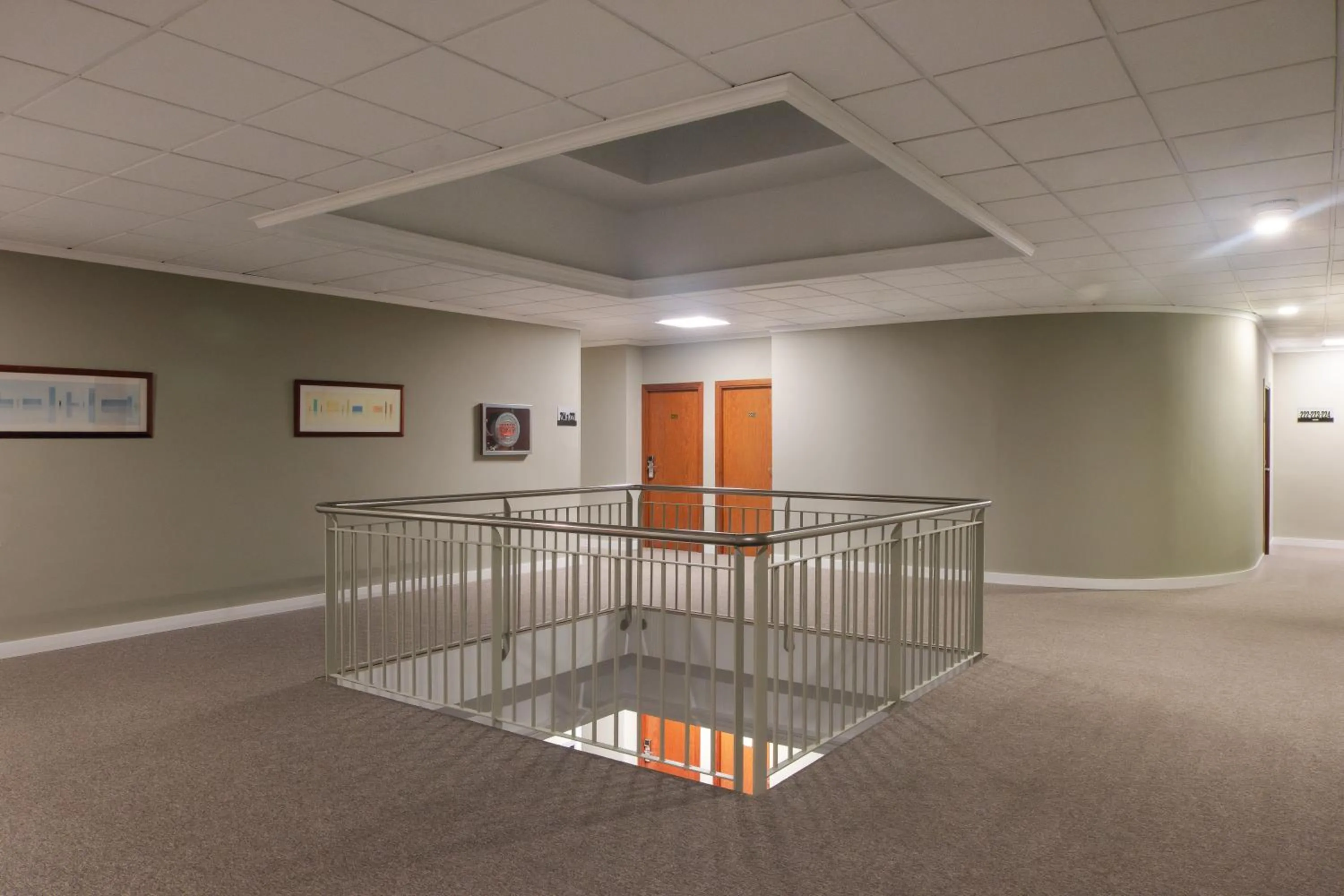 Inner courtyard view in Hotel Belcaire