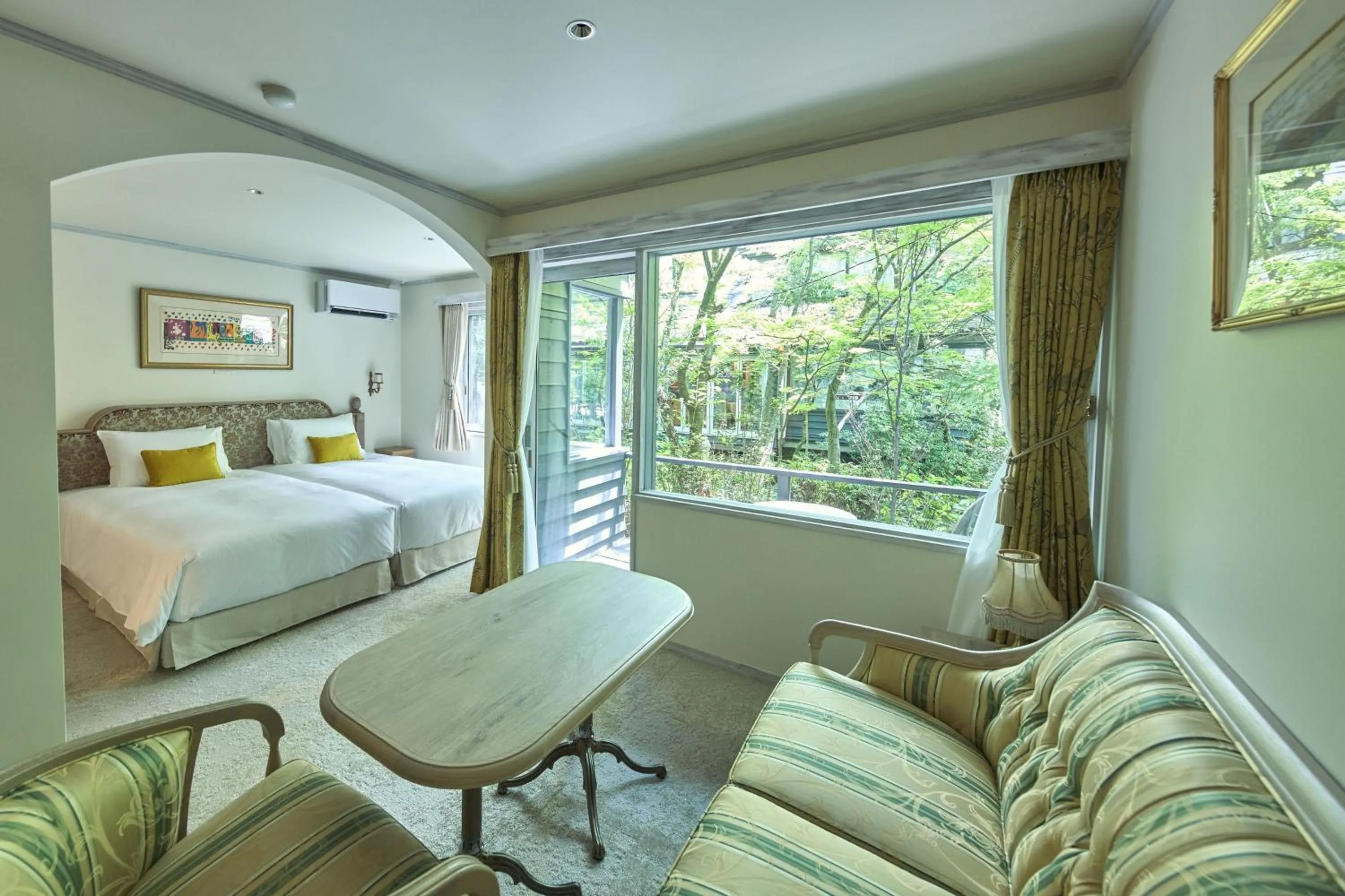 Living room, Bed in Auberge de Primavera