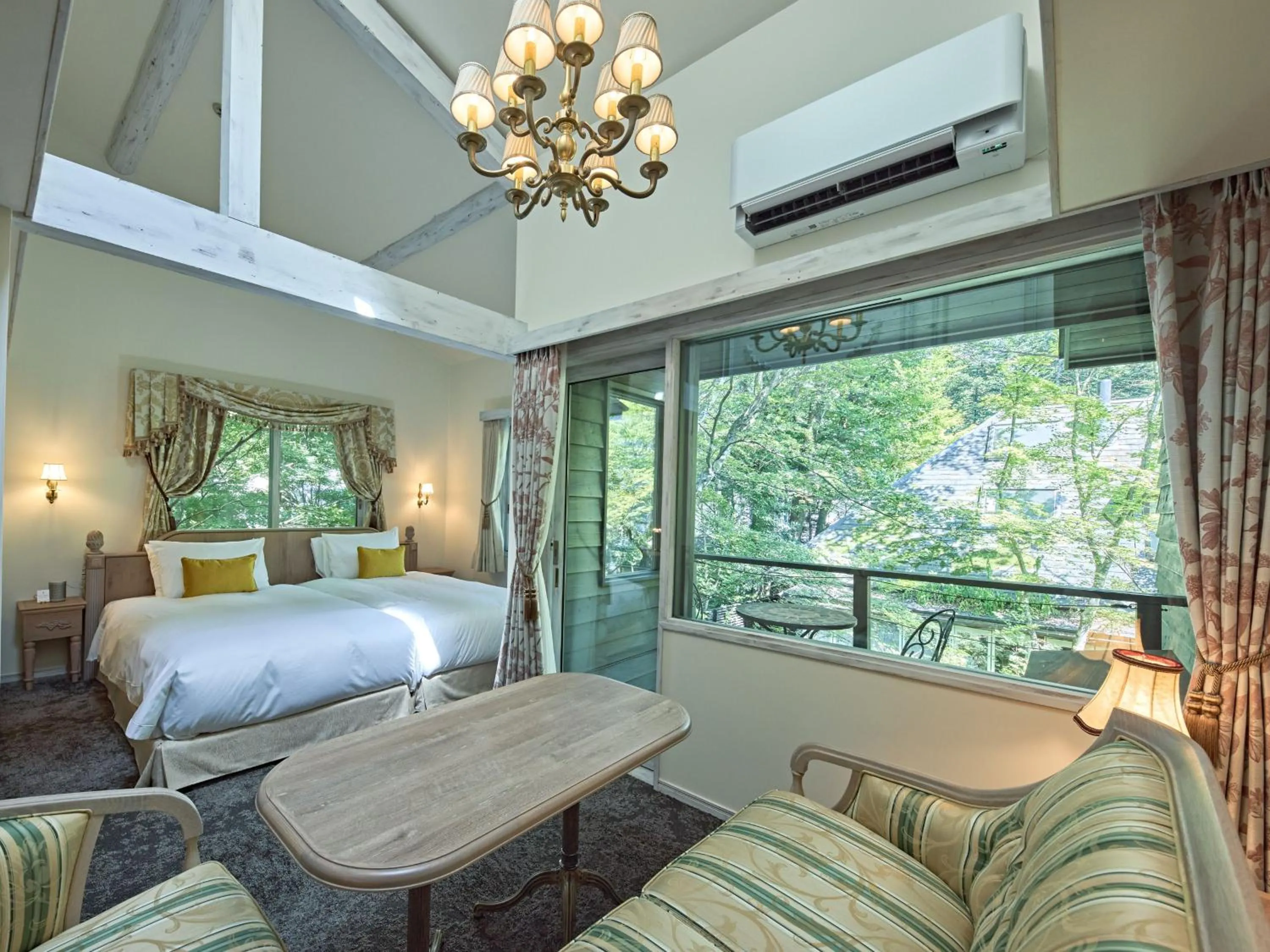 Bedroom, Bed in Auberge de Primavera