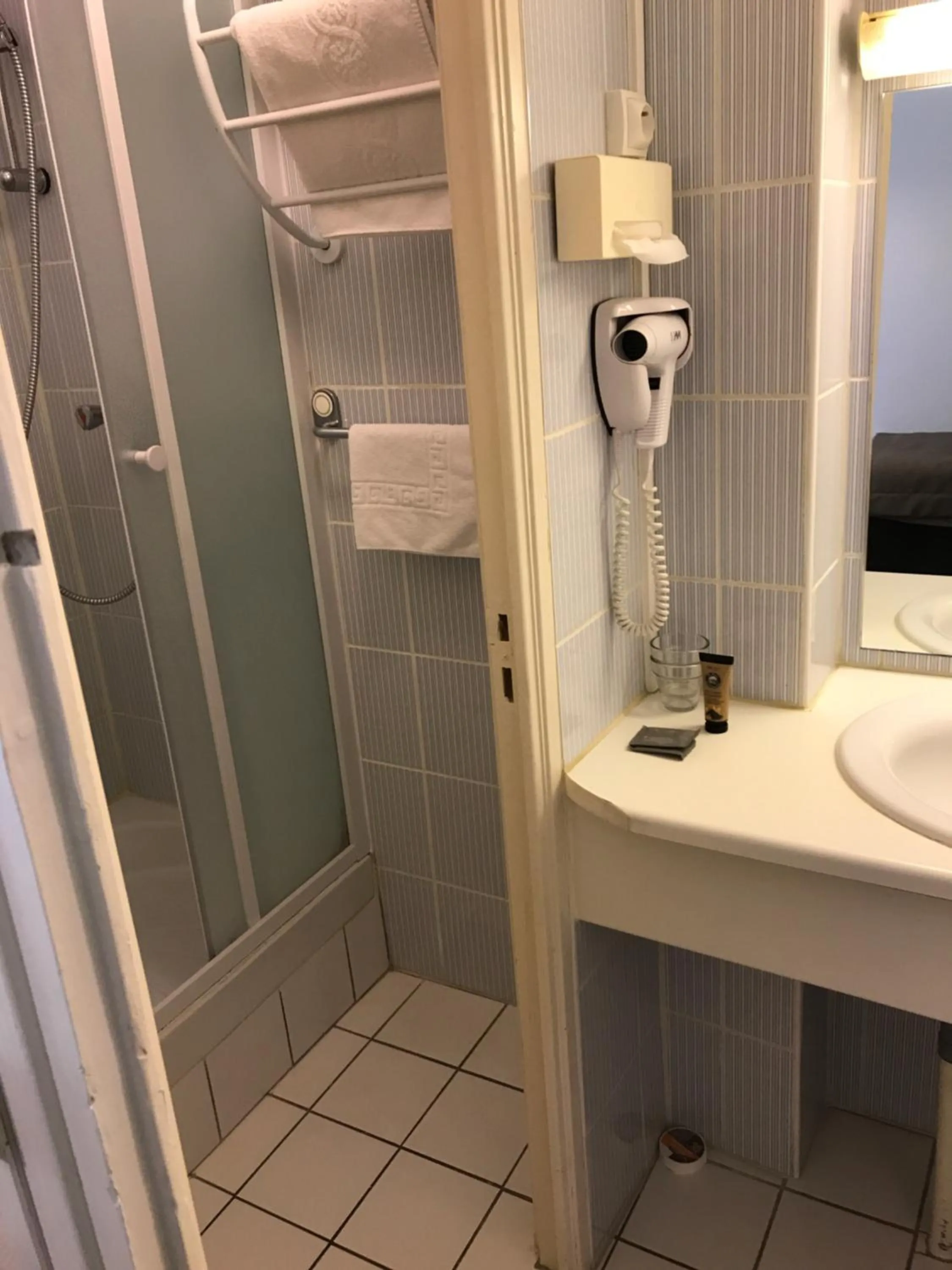 Bathroom in Hostellerie de Pavillon Saint-Hubert