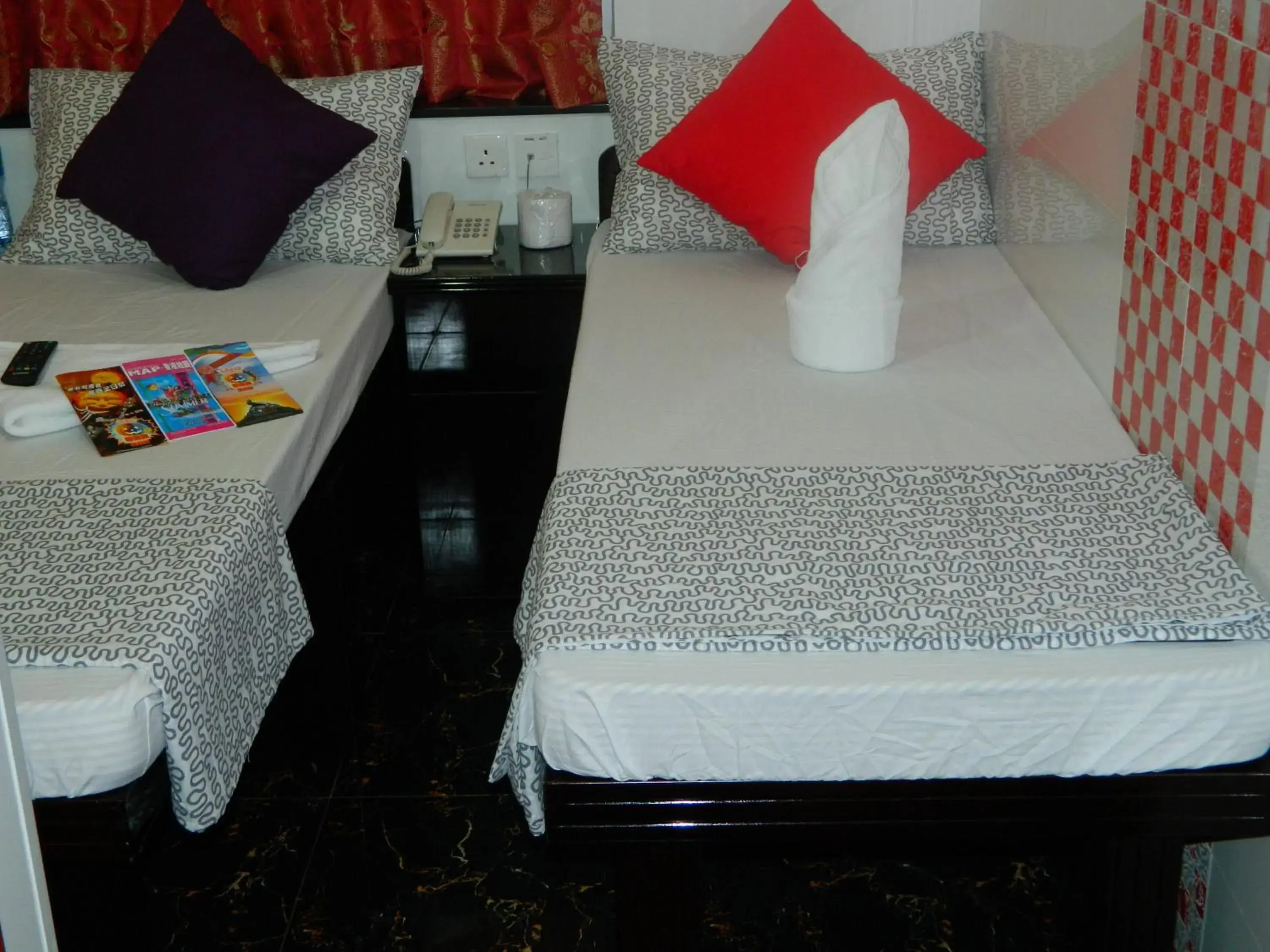 Twin Room in Marrigold Hostel Twin Room in Marrigold Hostel