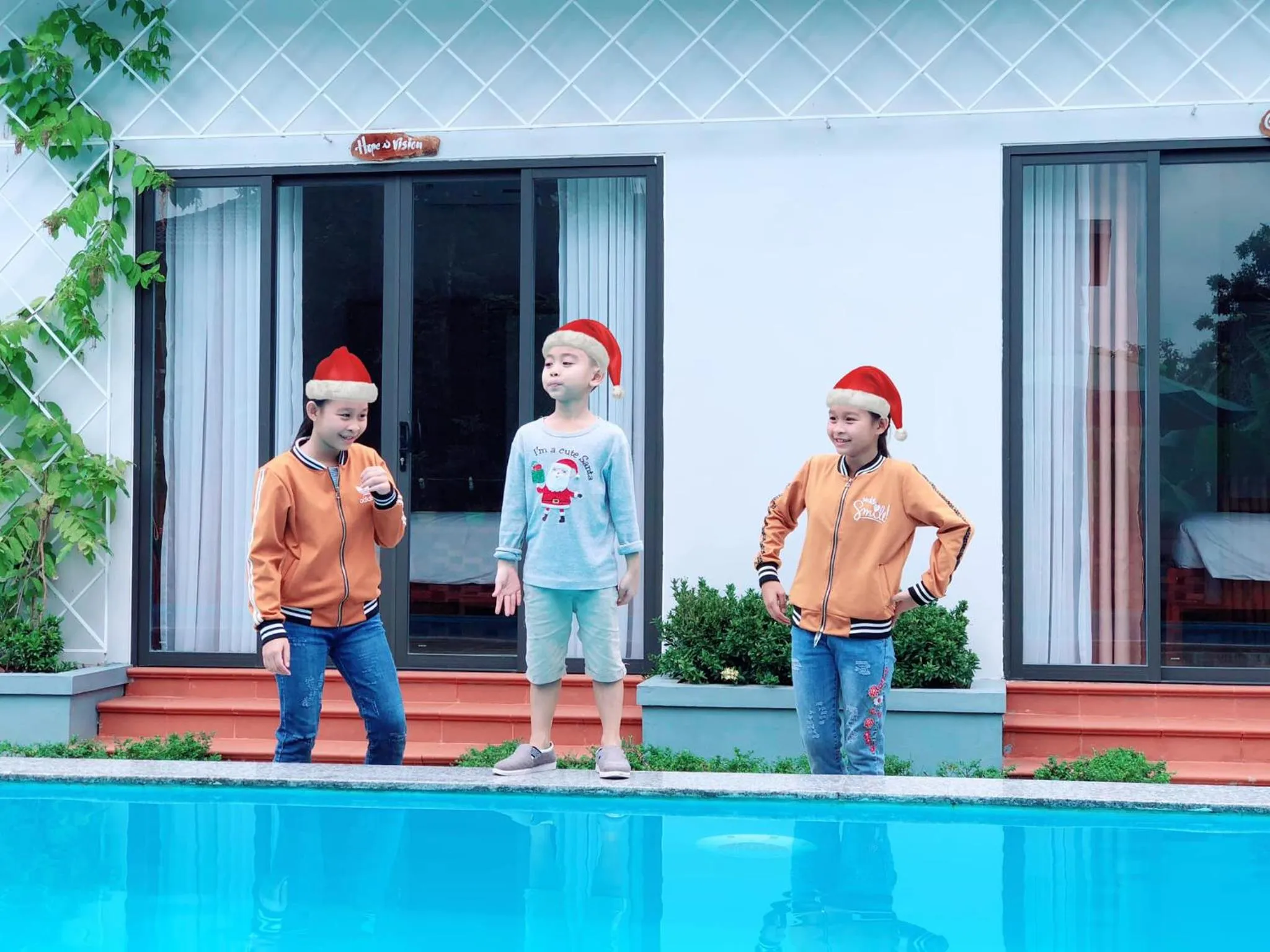 children in Commander Lodge