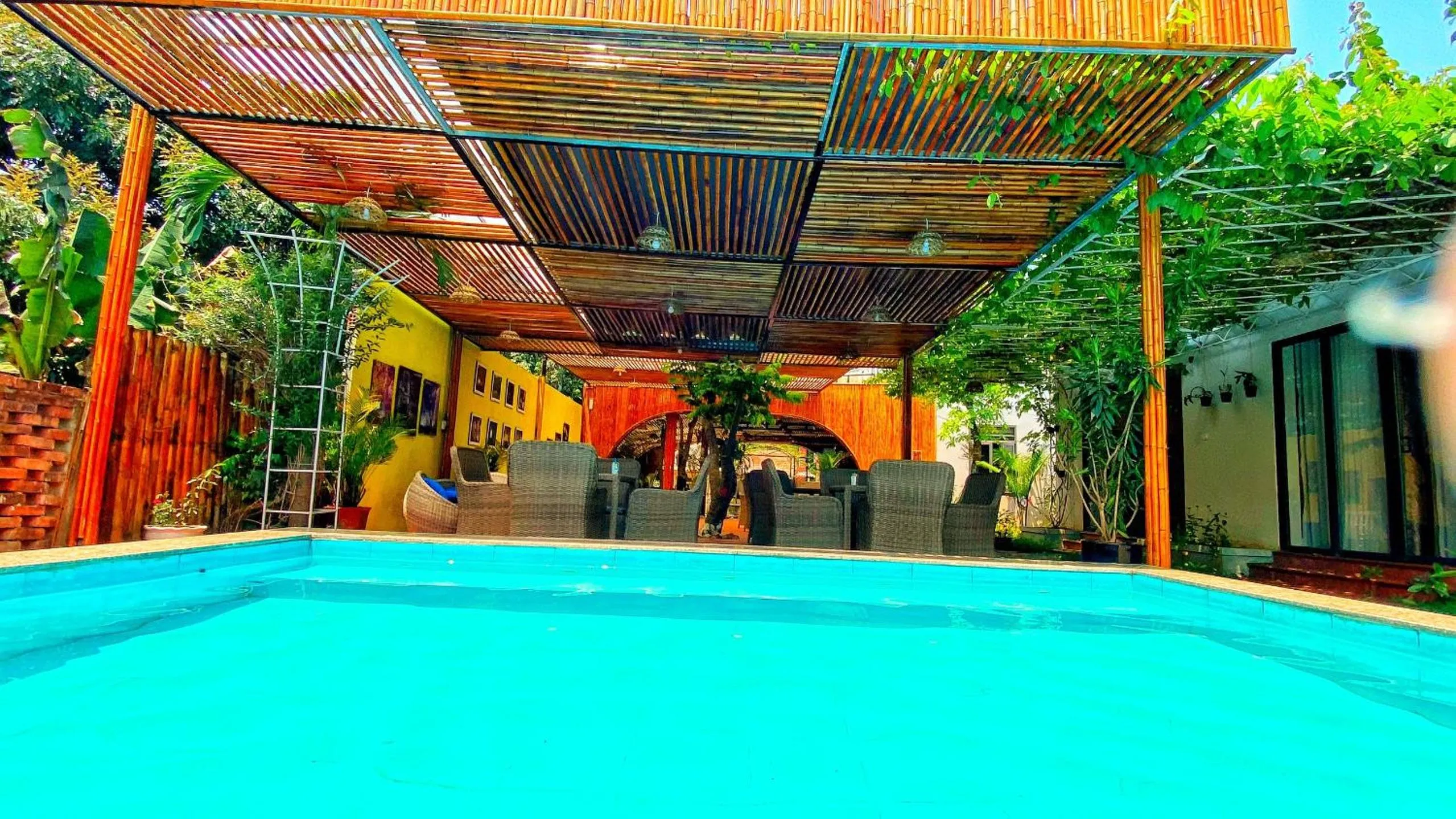 Swimming pool in Commander Lodge