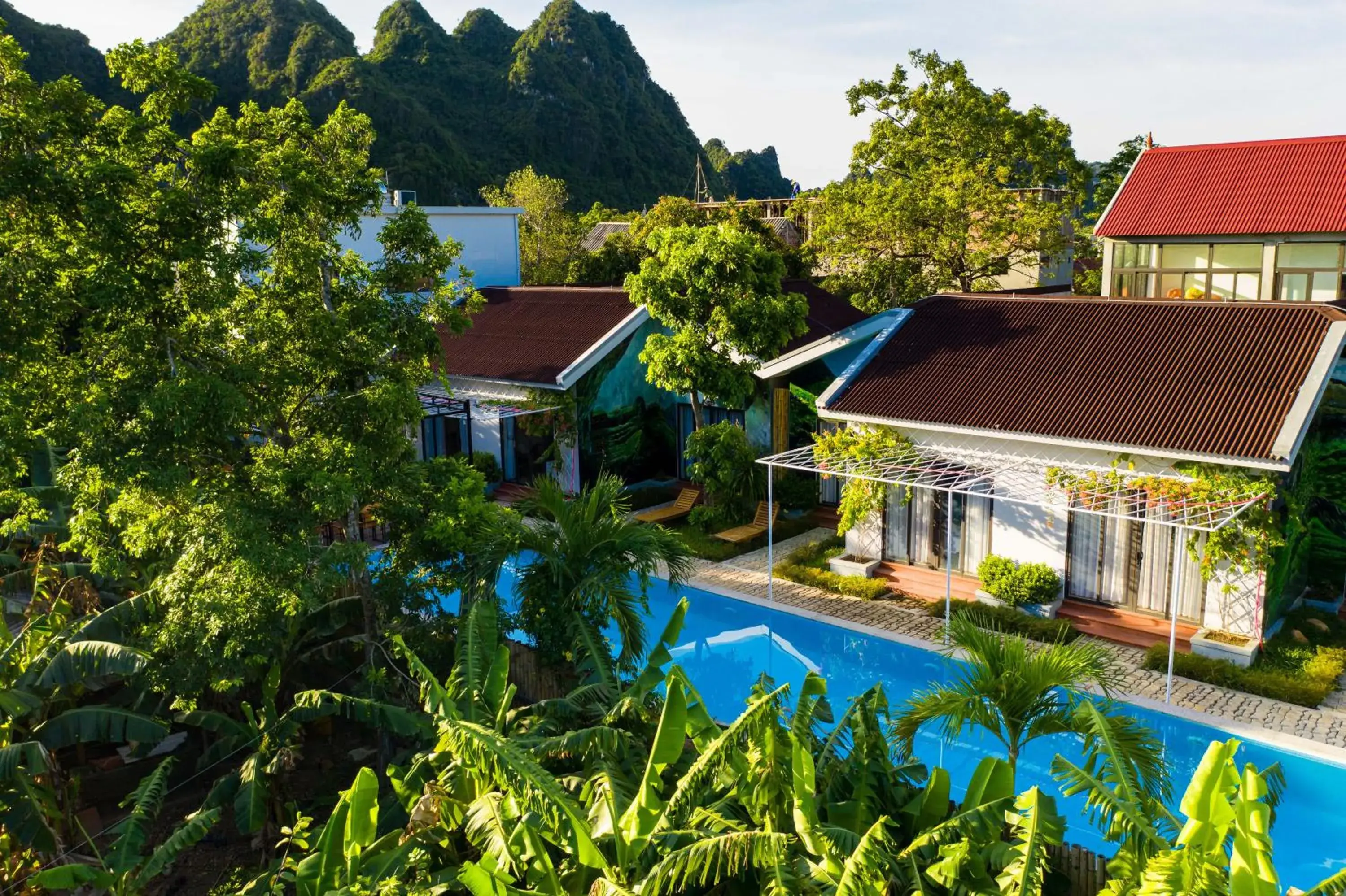 Commander Lodge Commander Lodge