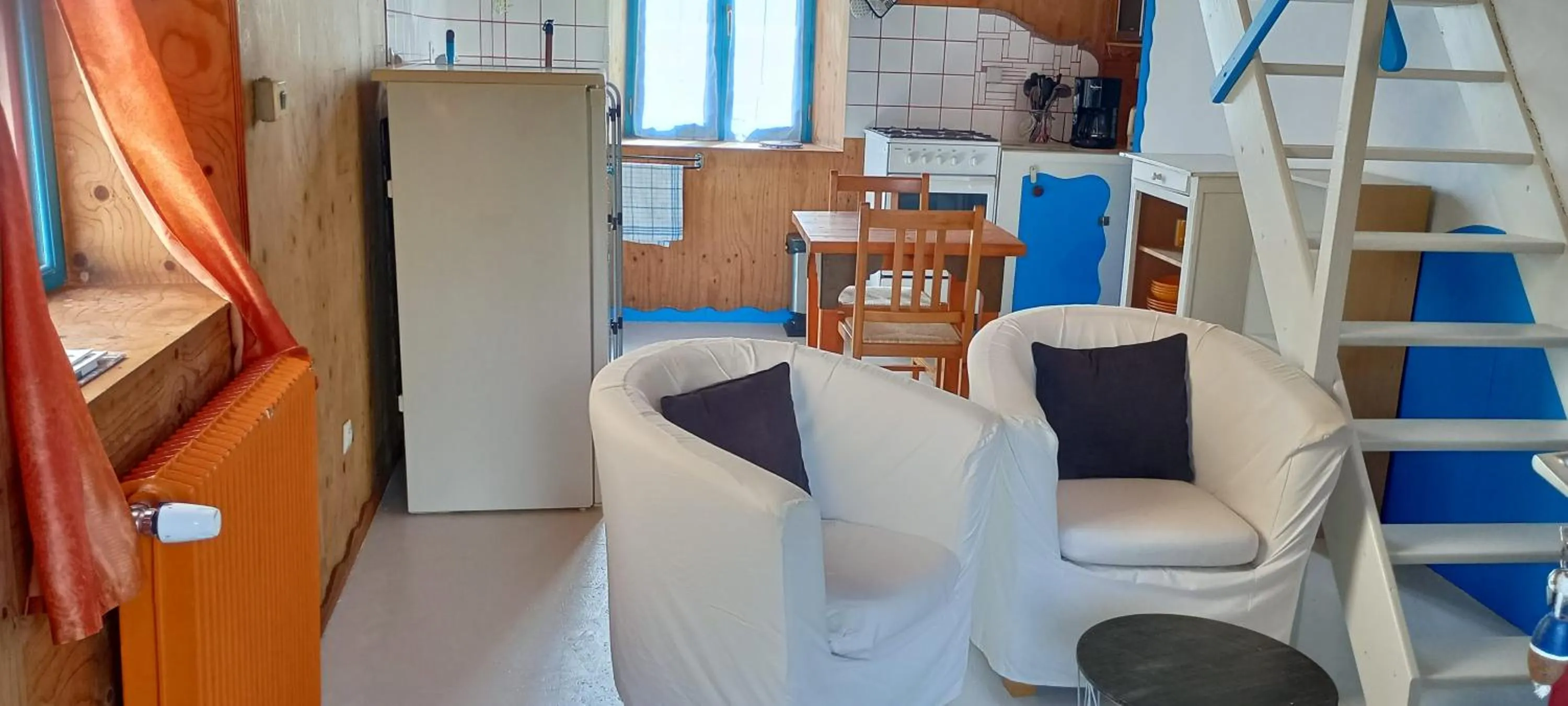 Area and facilities in Les Hortensias GR 34 - Chambres d'Hôtes