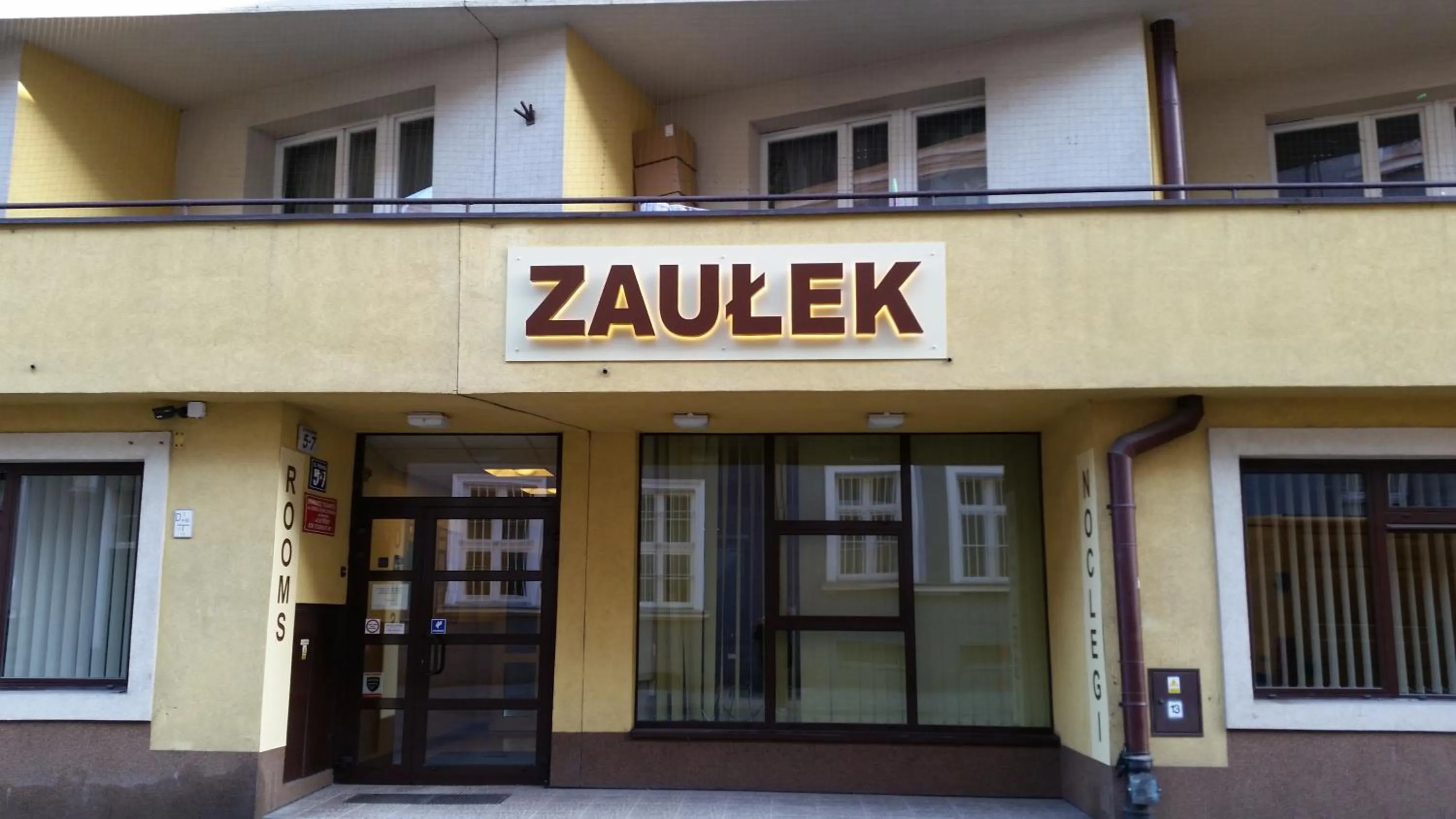 Facade/entrance in Dom Studencki Zaułek