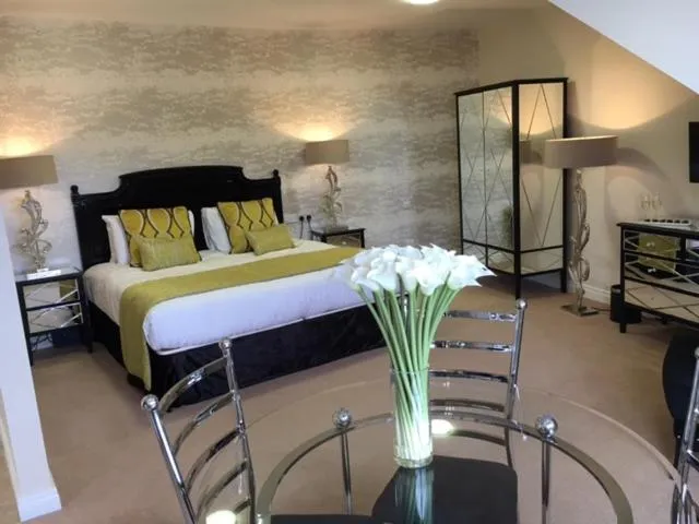 Bedroom, Bed in Shandon Hotel & Spa