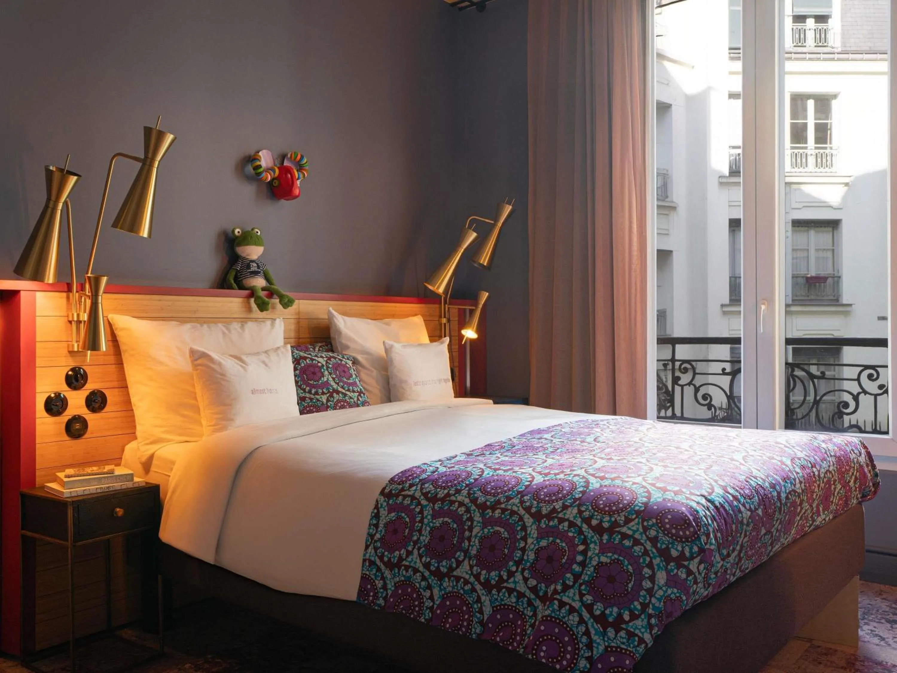 Bedroom, Bed in 25hours Hotel Terminus Nord