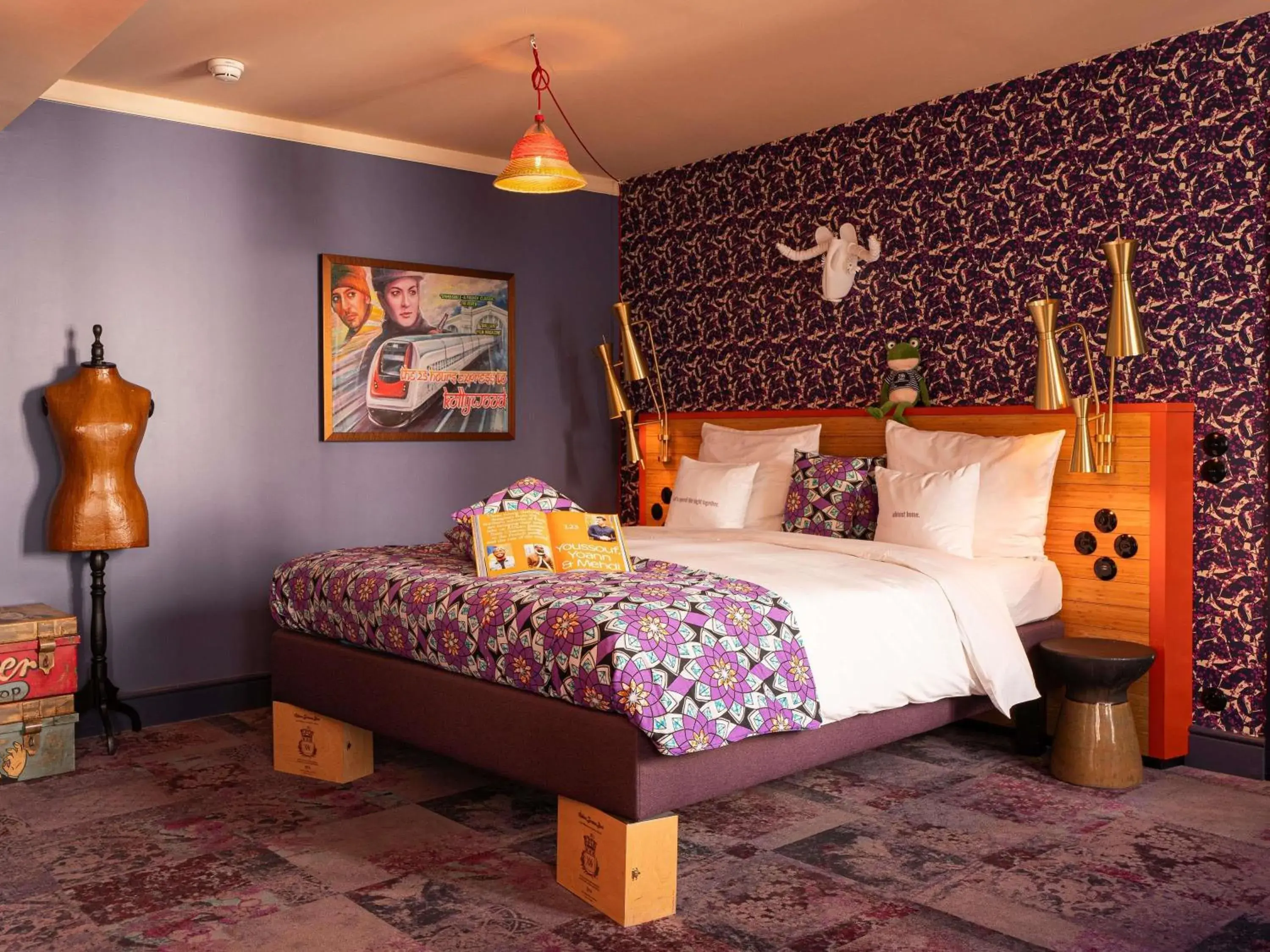 Large Room in 25hours Hotel Terminus Nord Large Room in 25hours Hotel Terminus Nord