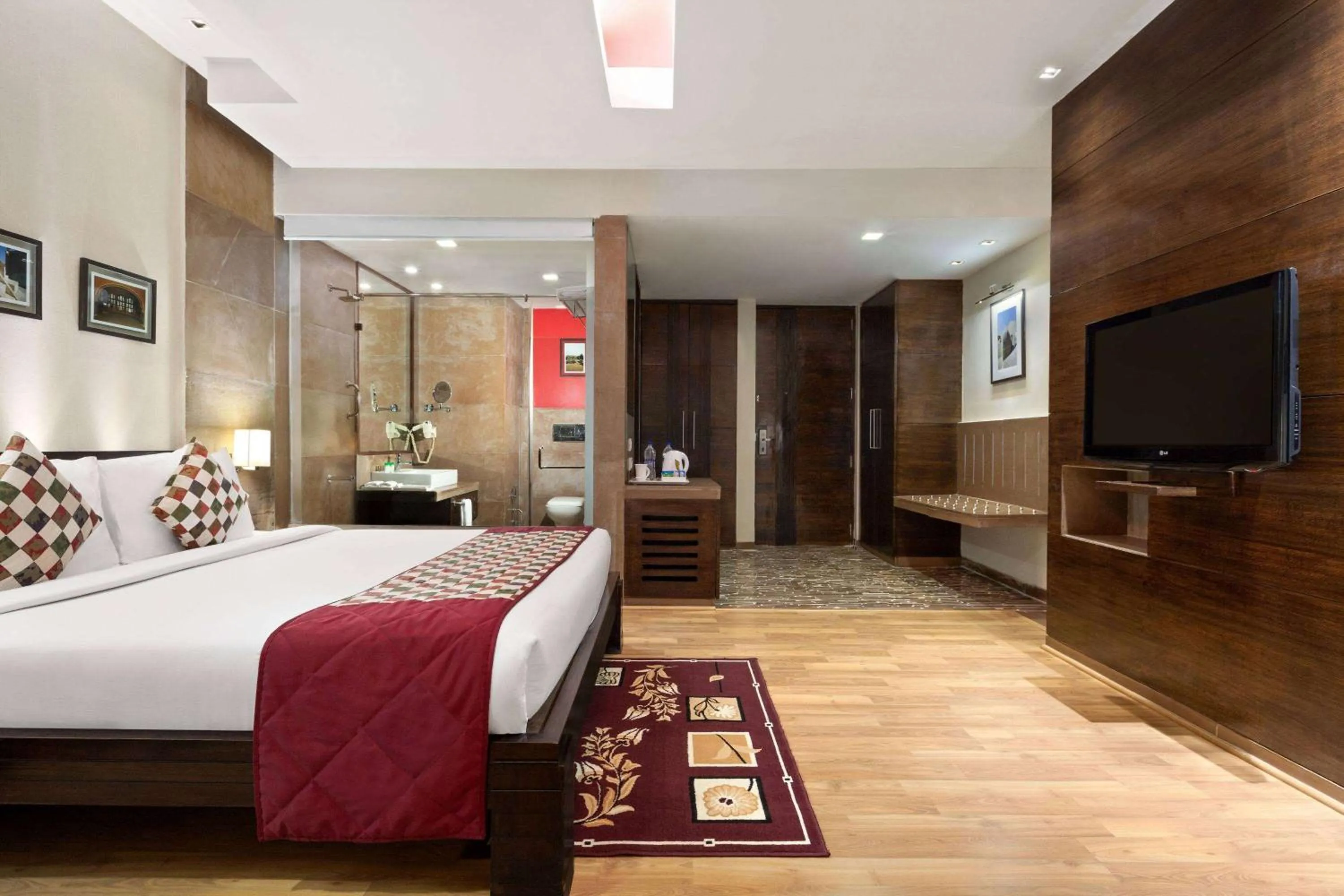 Photo of the whole room, Bed in Ramada Ajmer