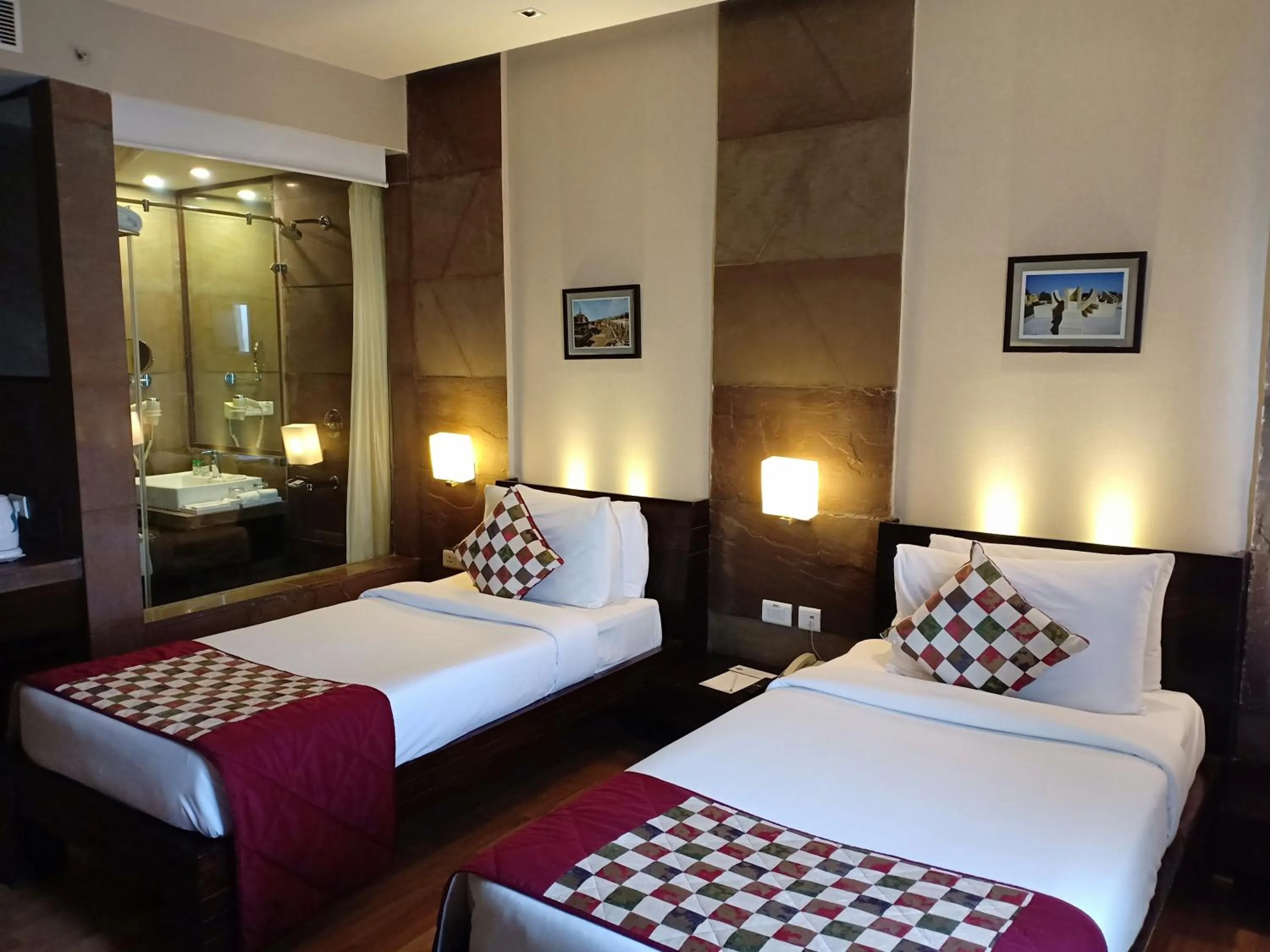Photo of the whole room, Bed in Ramada Ajmer