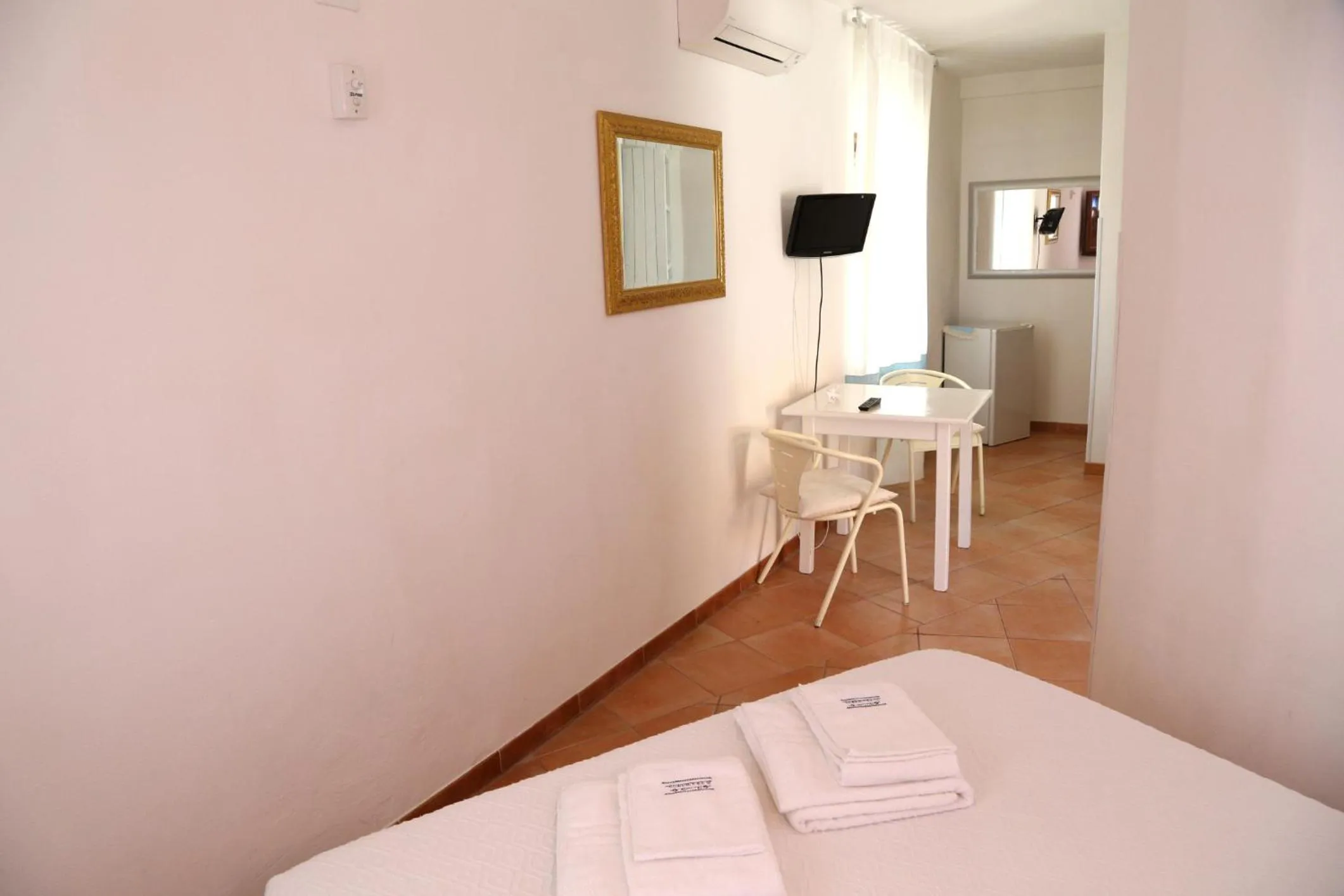 Bedroom, Bed in Il Tramonto