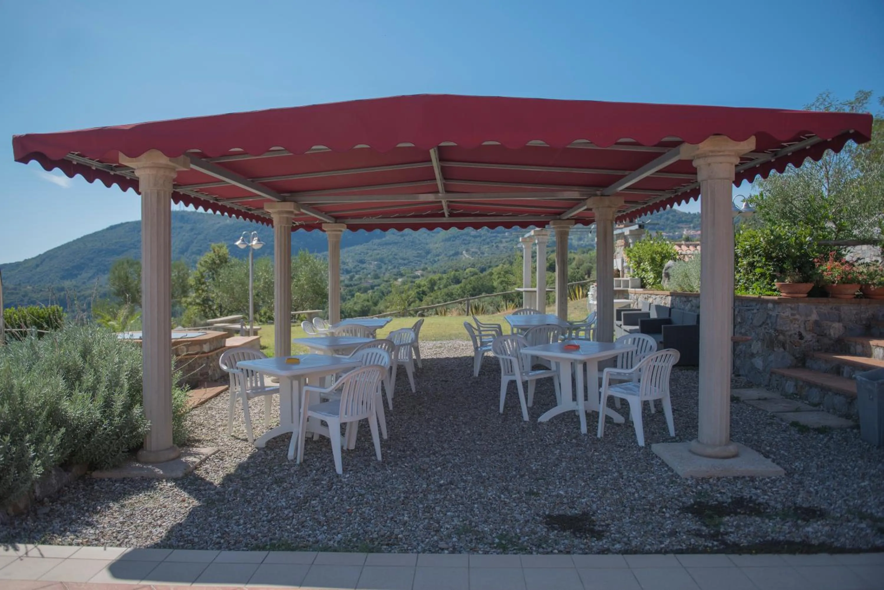 Patio in Hotel Caluna Charme