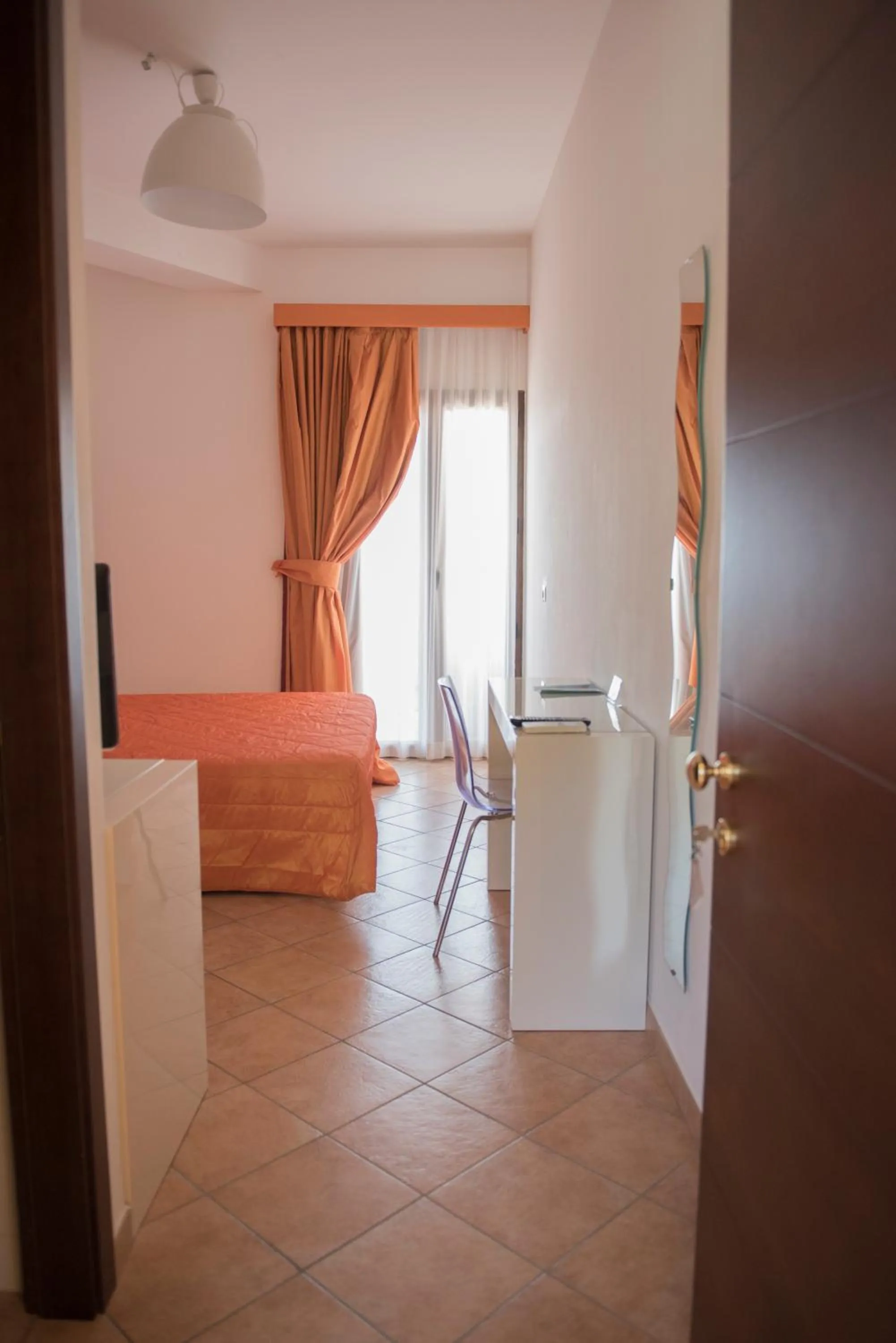 Photo of the whole room in Hotel Caluna Charme