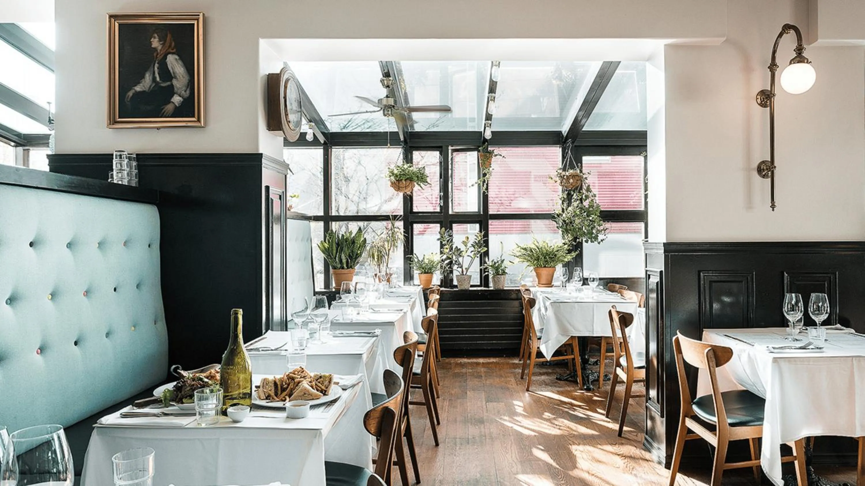Breakfast in Ódinsvé Hotel Apartments