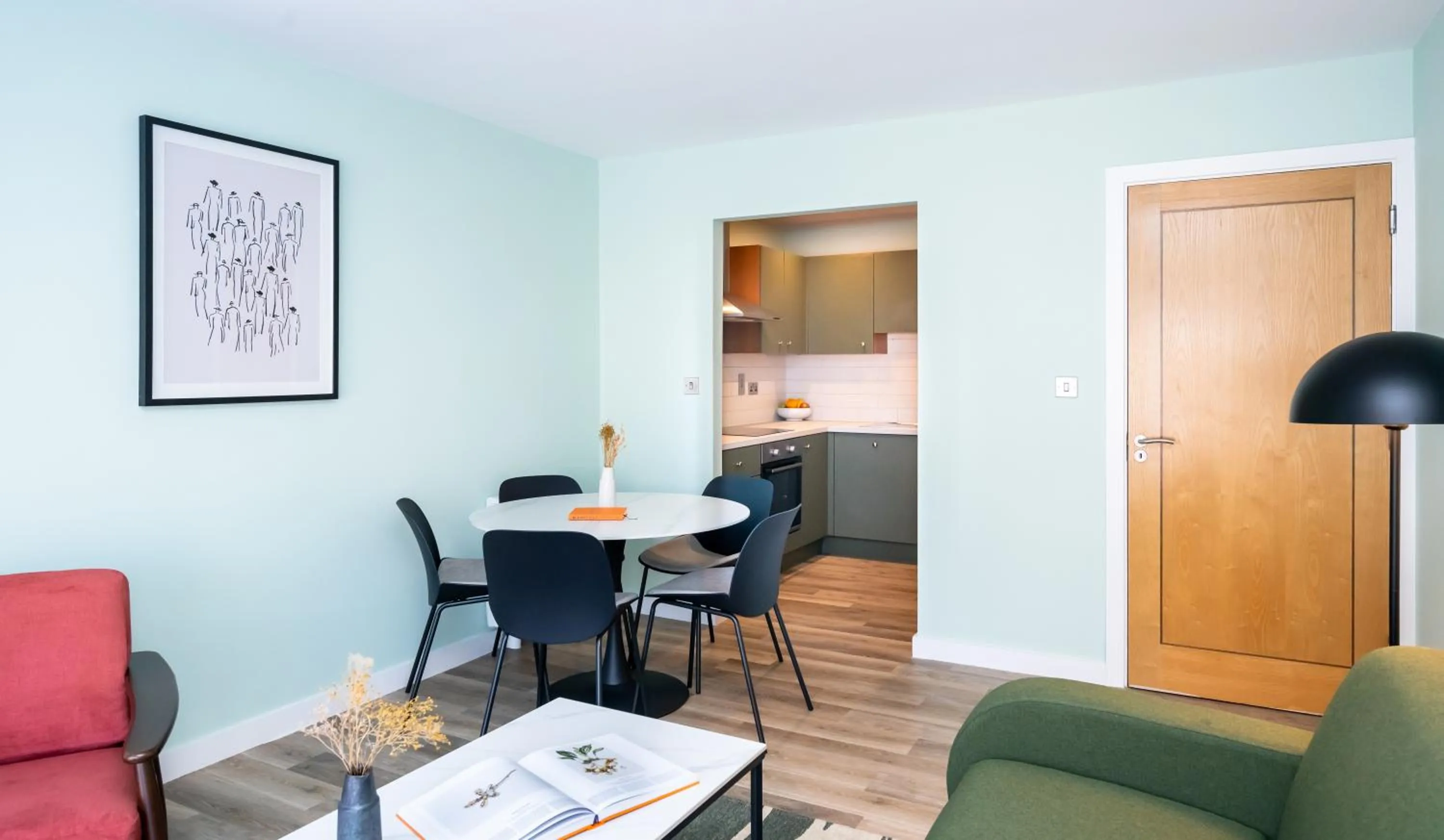 Seating area in Staycity Aparthotels Dublin Augustine