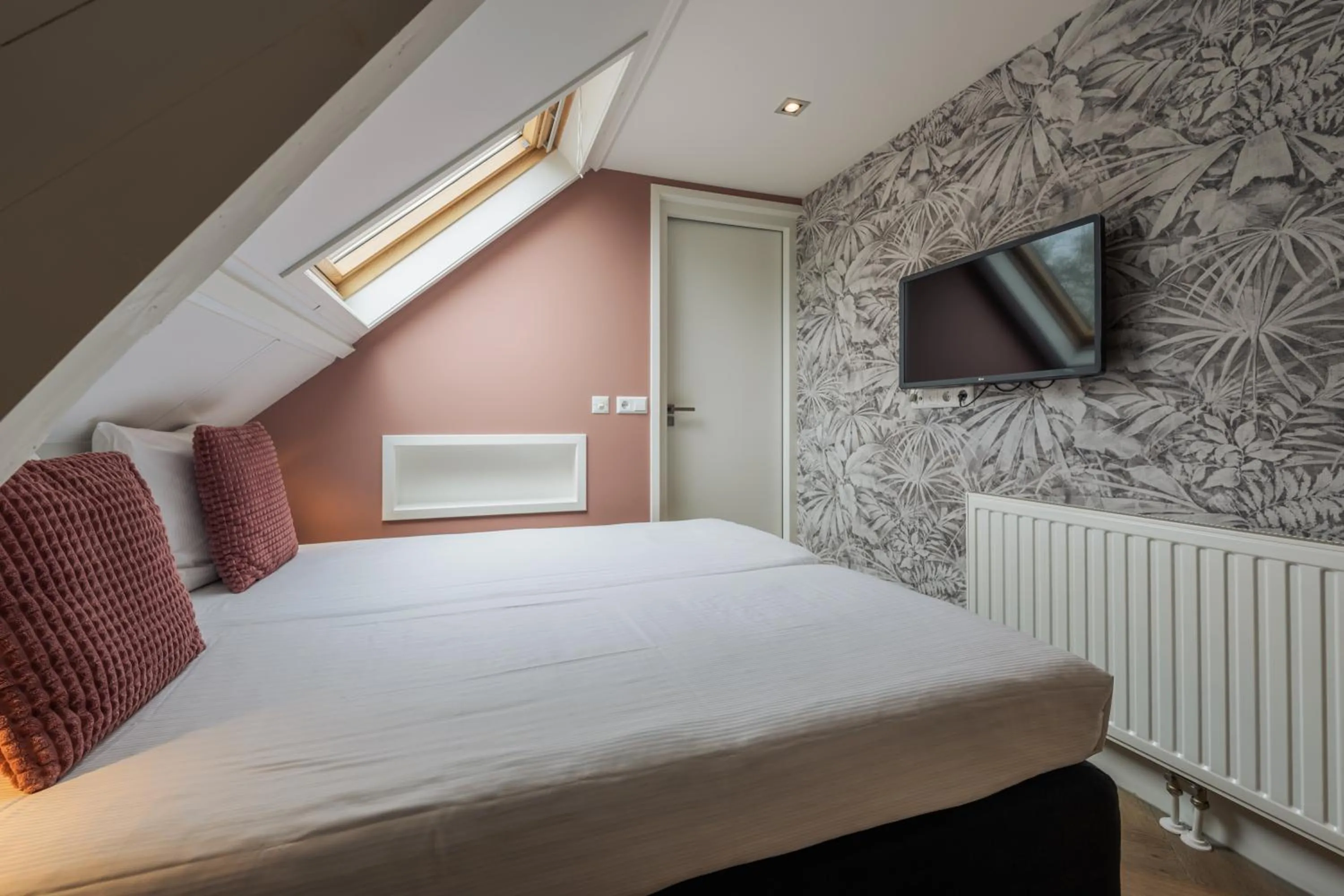 Bedroom, Bed in B&B Dennenbos