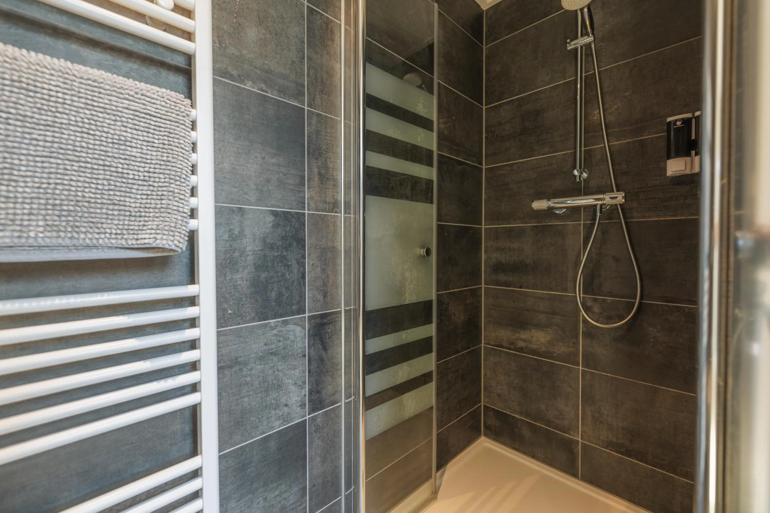 Bathroom in B&B Dennenbos