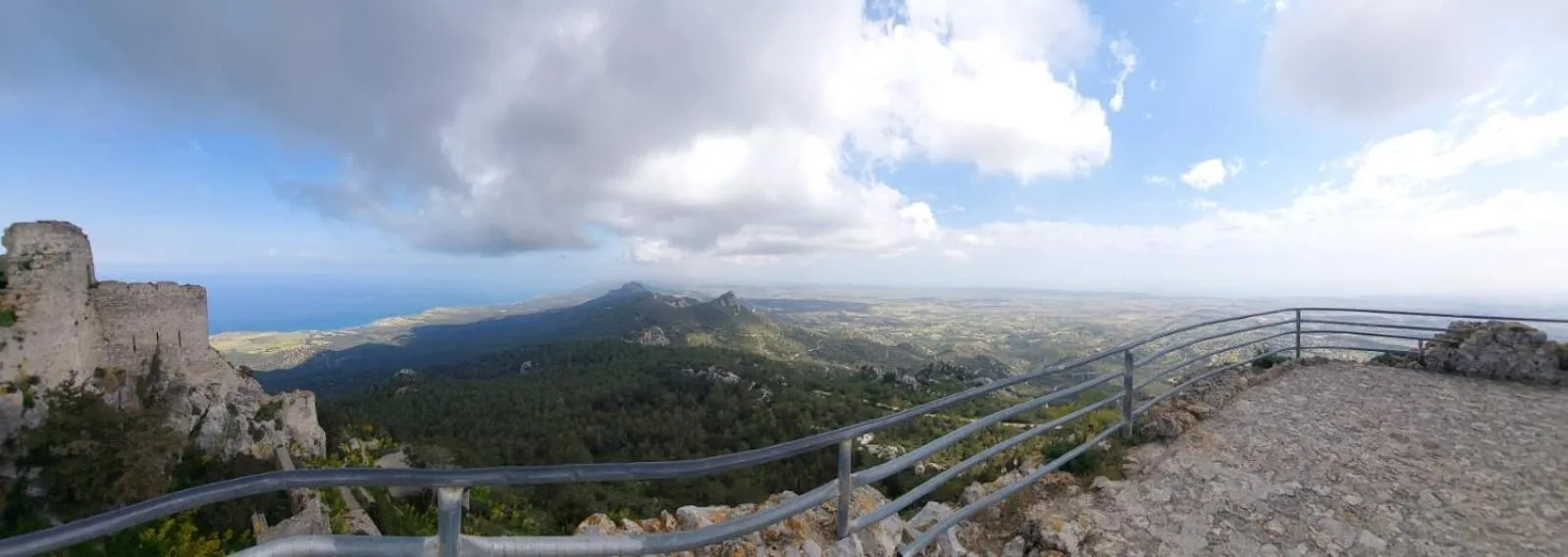 Hiking in Exotic Hotel & SPA