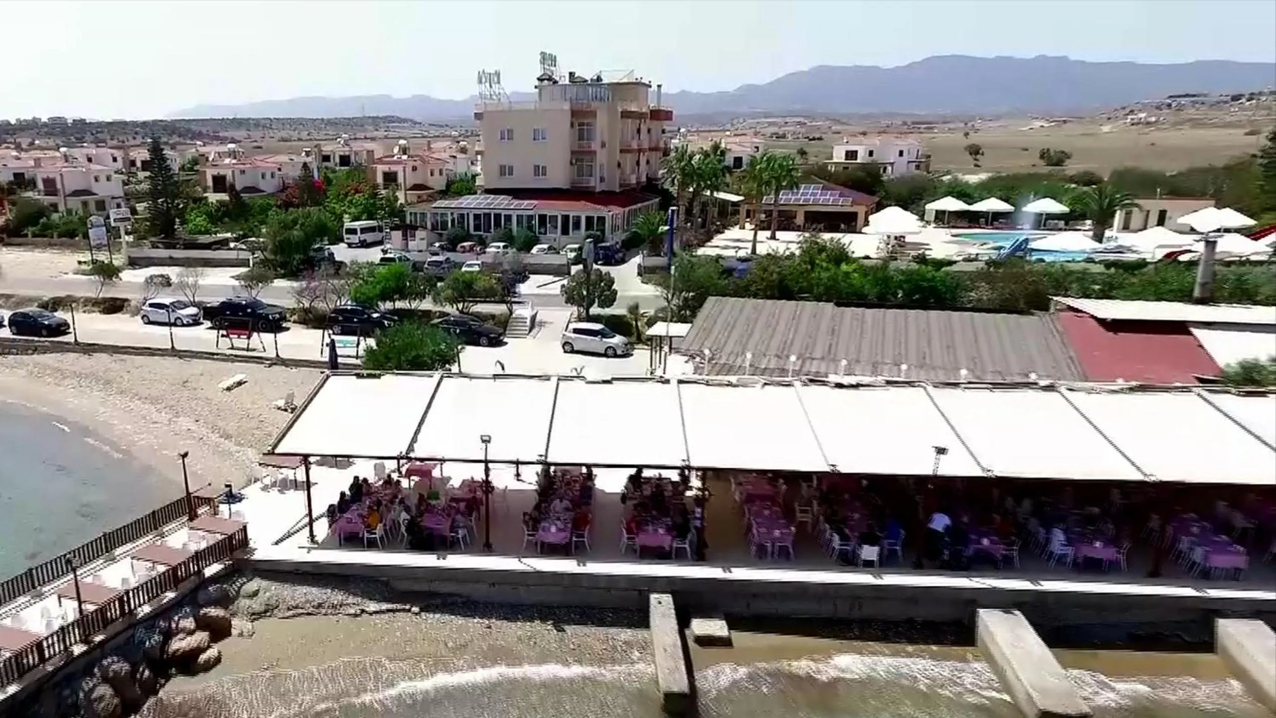 Restaurant/places to eat in Exotic Hotel & SPA