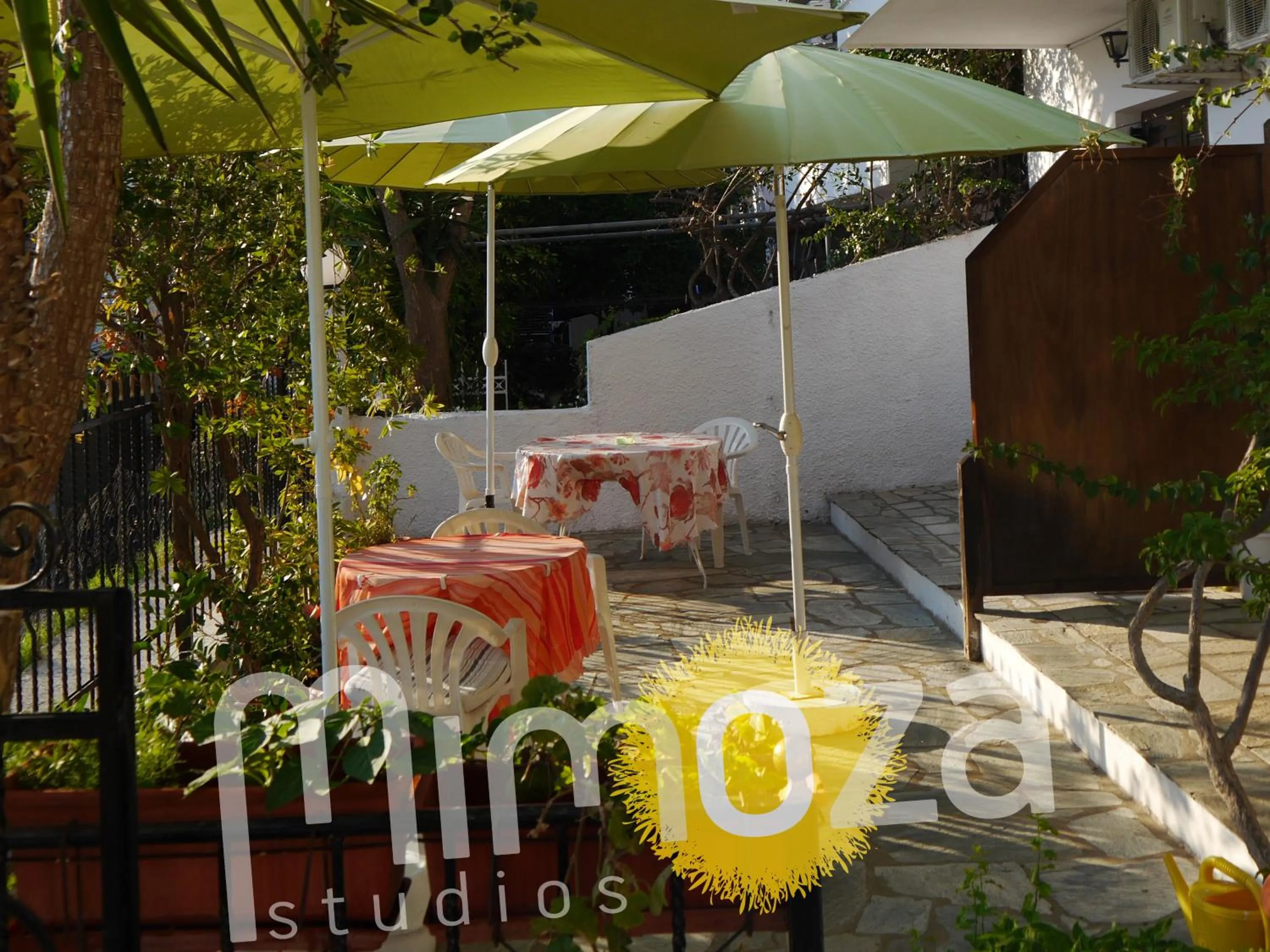 Patio in Mimoza Studios